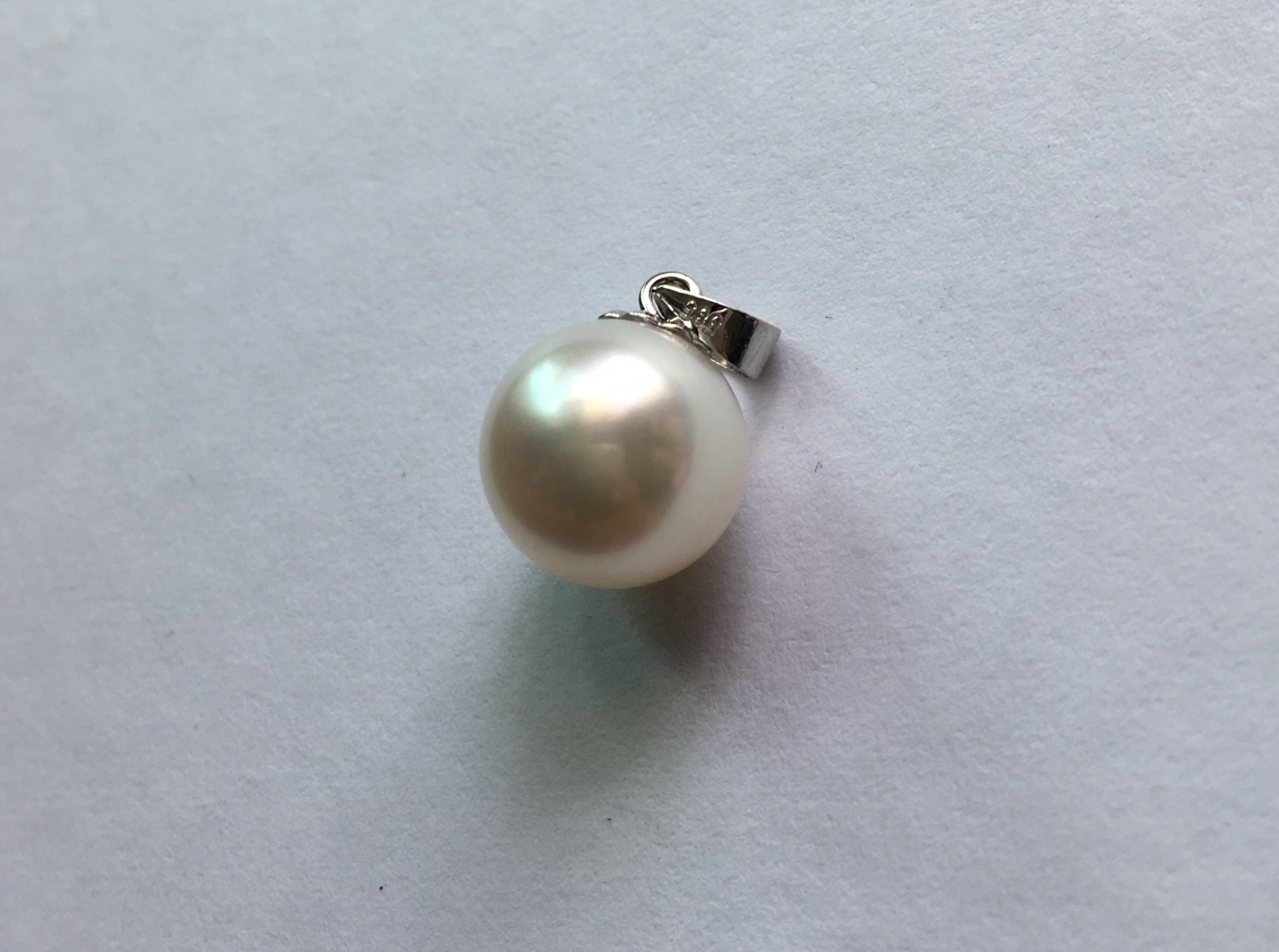 จี้ไข่มุก south sea 10.5-11 มิล ตัวเรือน 18k สีขาว เกรด AA++