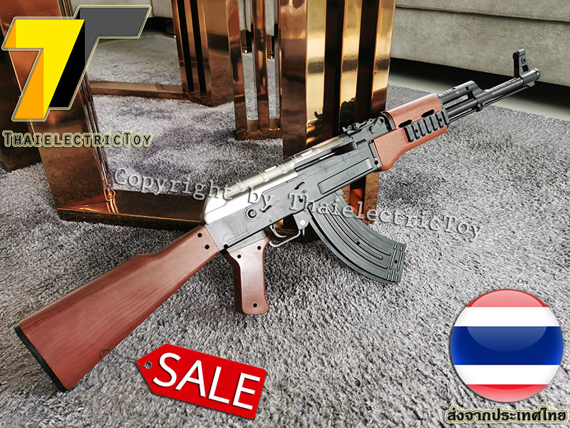 ปืนอัดลมพลาสติก AK47 ชักยิงทีล่ะนัด หนัก 470 กรัม ยาว 73 ซม. มีเลเซอร์ ใช้ลูกกระสุนพลาสติก 6 มิล