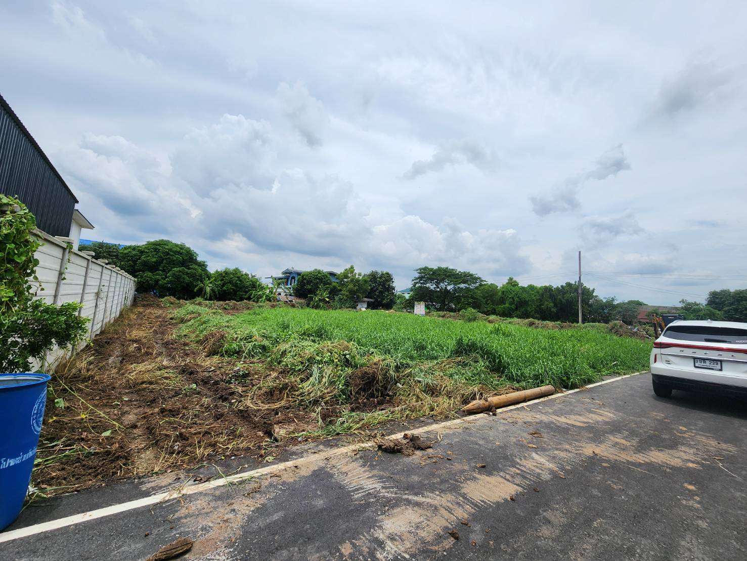 ประกาศขายที่ดินติดน้ำ (คลองลำโพ) อำเภอปากเกร็ด จ.นนทบุรี