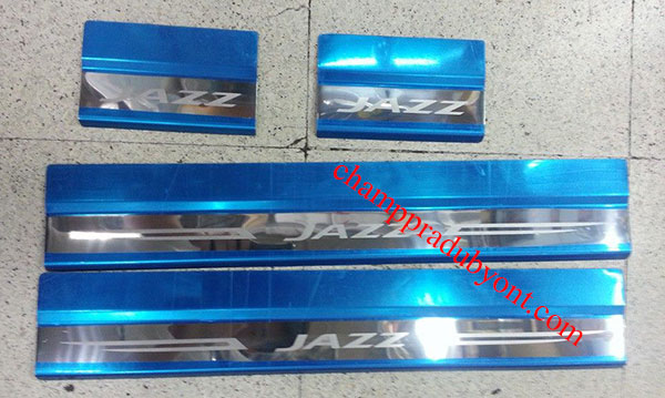 ชายบันไดสแตนเลส HONDA JAZZ 14-16