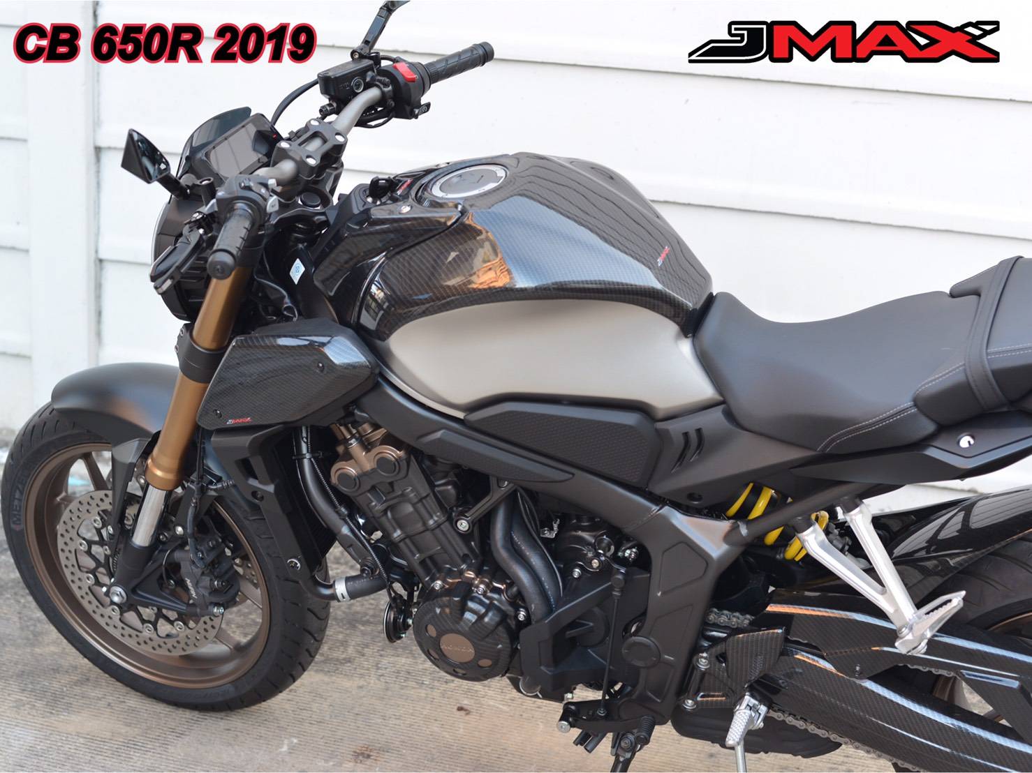 ครอบแรมแอร์ลายฟิมล์ 6D CB/R 650R 2019 J-MAX ราคา1450