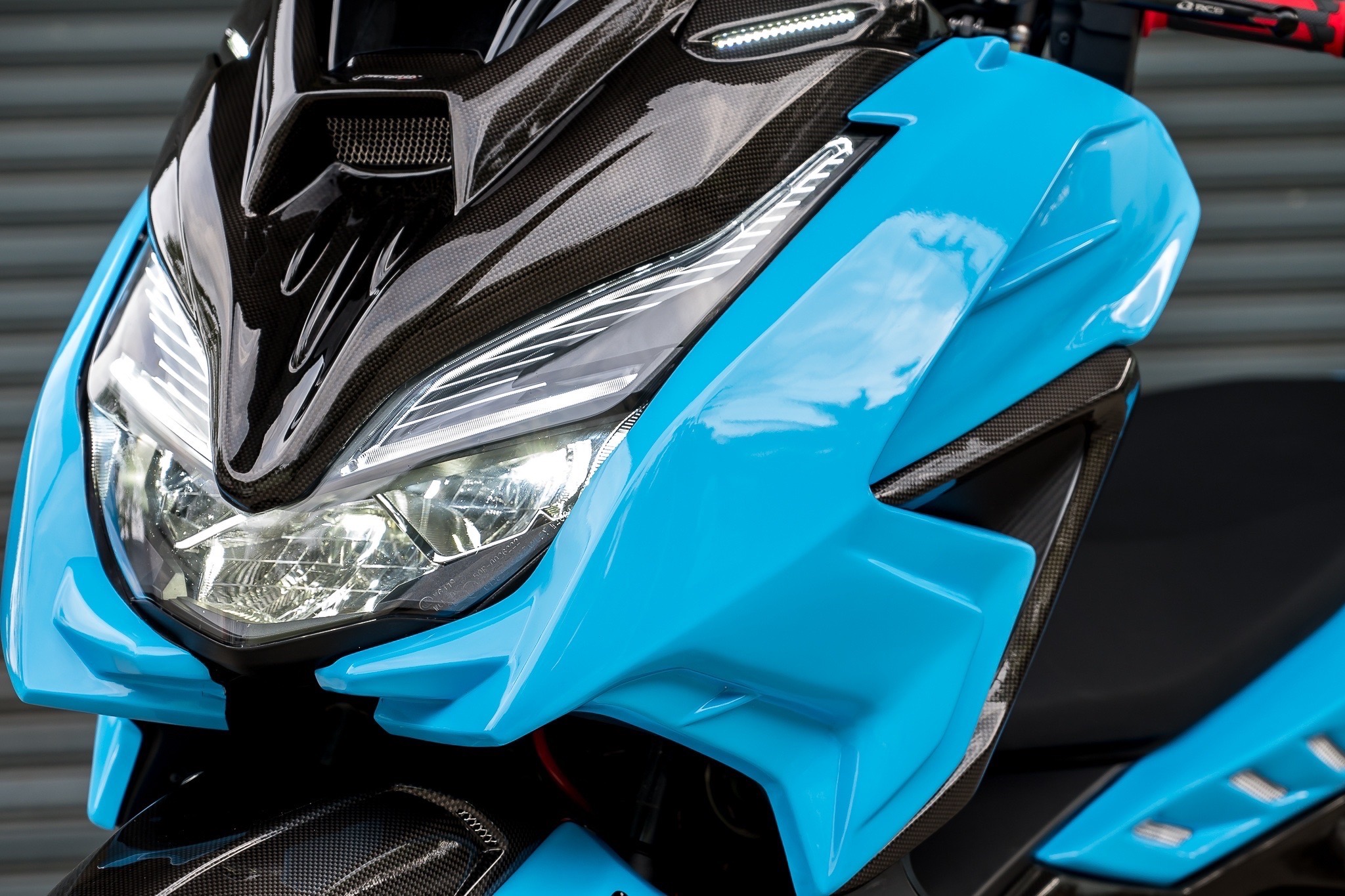 ชุดครอบแก้มR/L MOTOZAAA FORZA 350 3150฿ มีสีตามตัวรถสีอืนต้องสั่ง