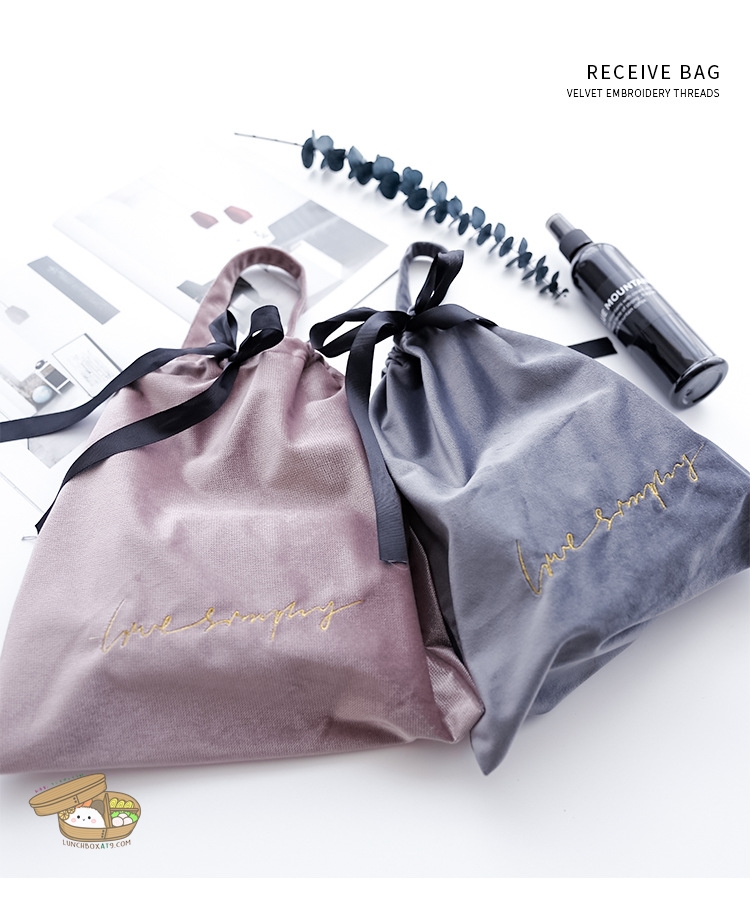 ถุงผ้าใส่กล่องข้าว พร้อมถุงเก็บความร้อน มี 5 สี