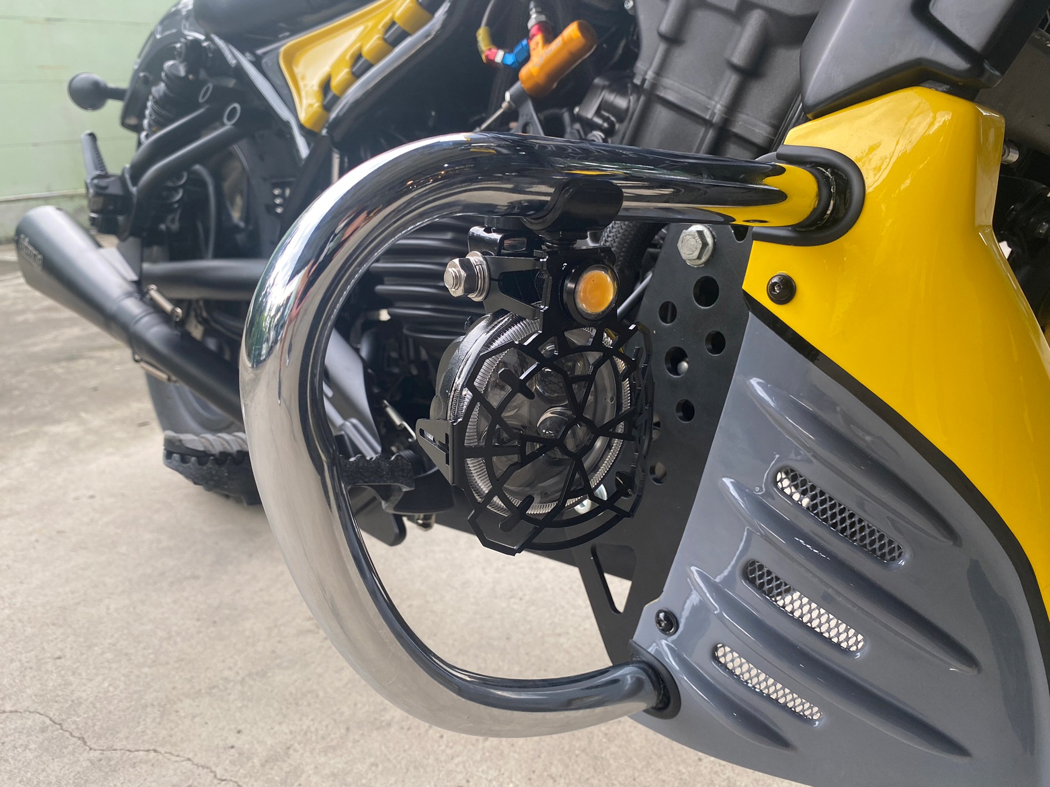 แคชบาร์ Rebel 300 V.2 Motolordd สีดำ 3500 โครเมี่ยม 3700