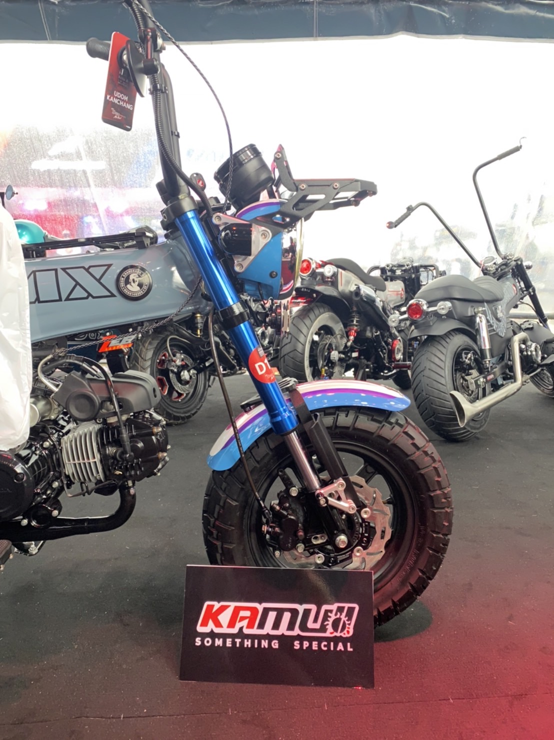 หน้า 220 มิล.+หลัง 190 มิล. ลาย POWER-SLOT V.3 ข้อดีของจาน Floating - จานดิสก์ สแตนเลส 410DB จาก ญี่ปุ่น ผ่านการชุบแข็ง Induction Hadening - อลูมิเนียม 7075 T651 - ใส่ปั๊ม Brembo ไม่ติดหมุด ไม่ต้องตัดผ้าเบรค - จับหน้าผ้าเบรคได้เต็ม เบรคระยะสั้นลง - ใส่ปั๊