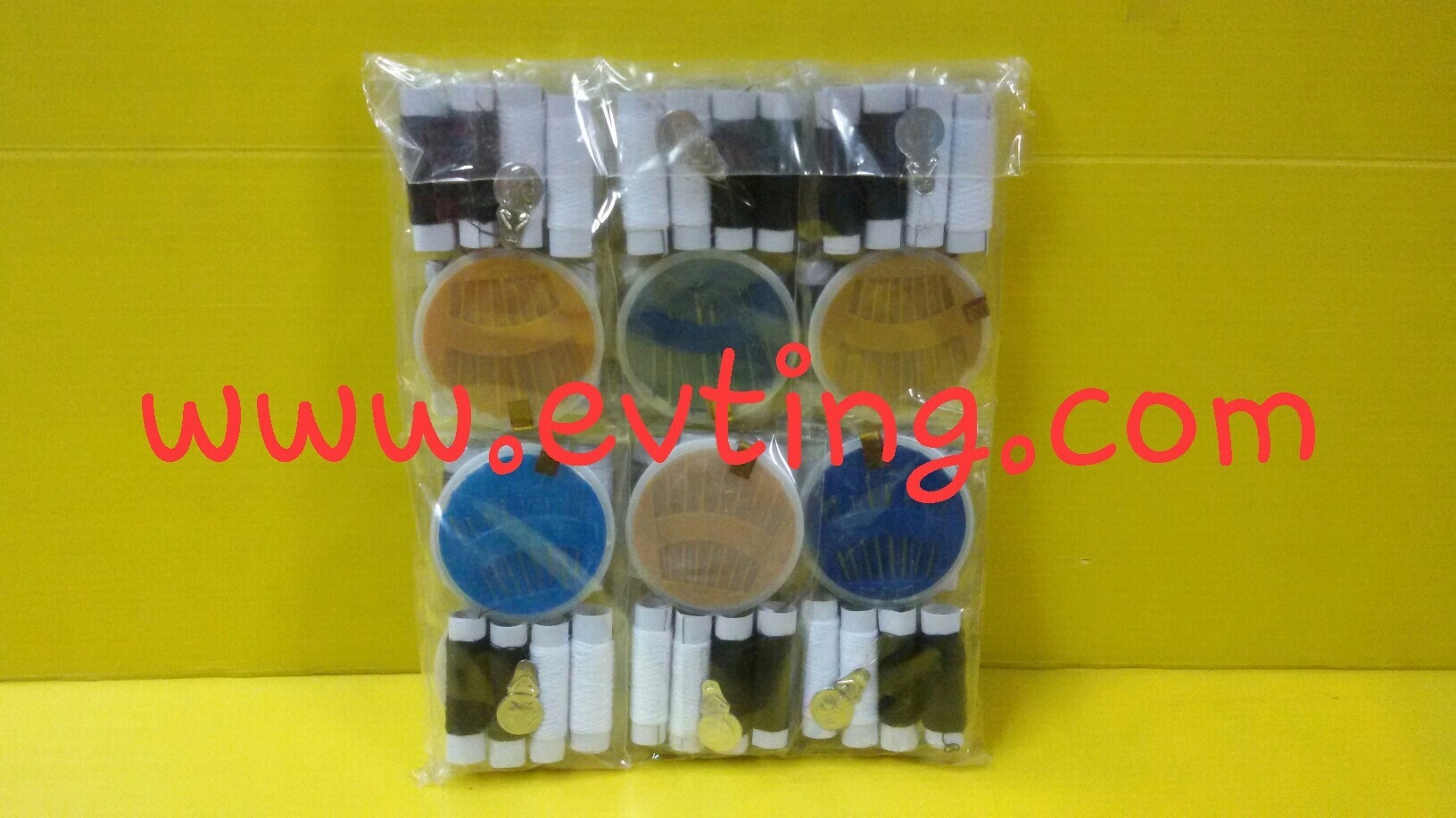 ชุดเข็มด้าย ขาว-ดำ