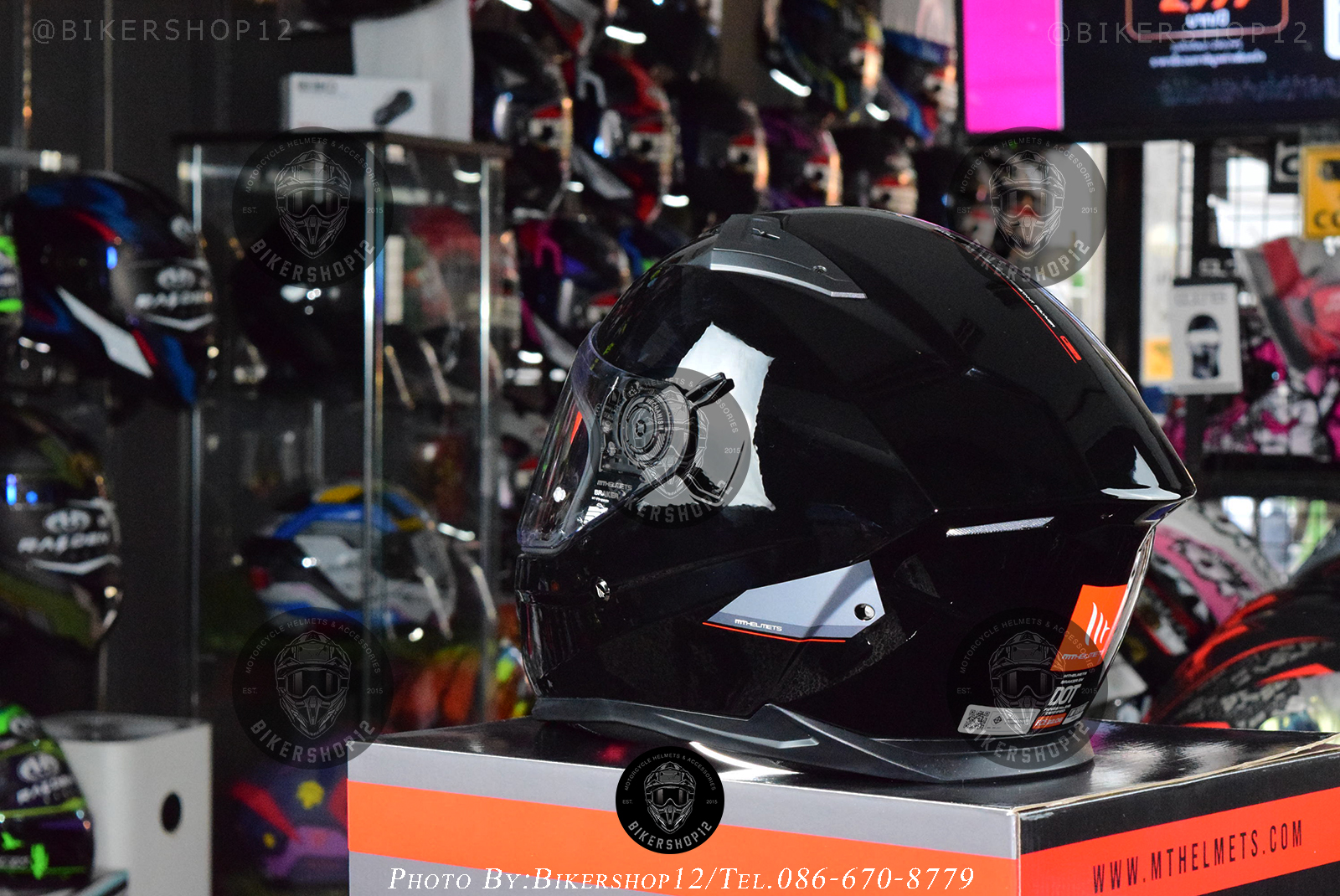 หมวกกันน็อคMT Braker SV สีดำเงา