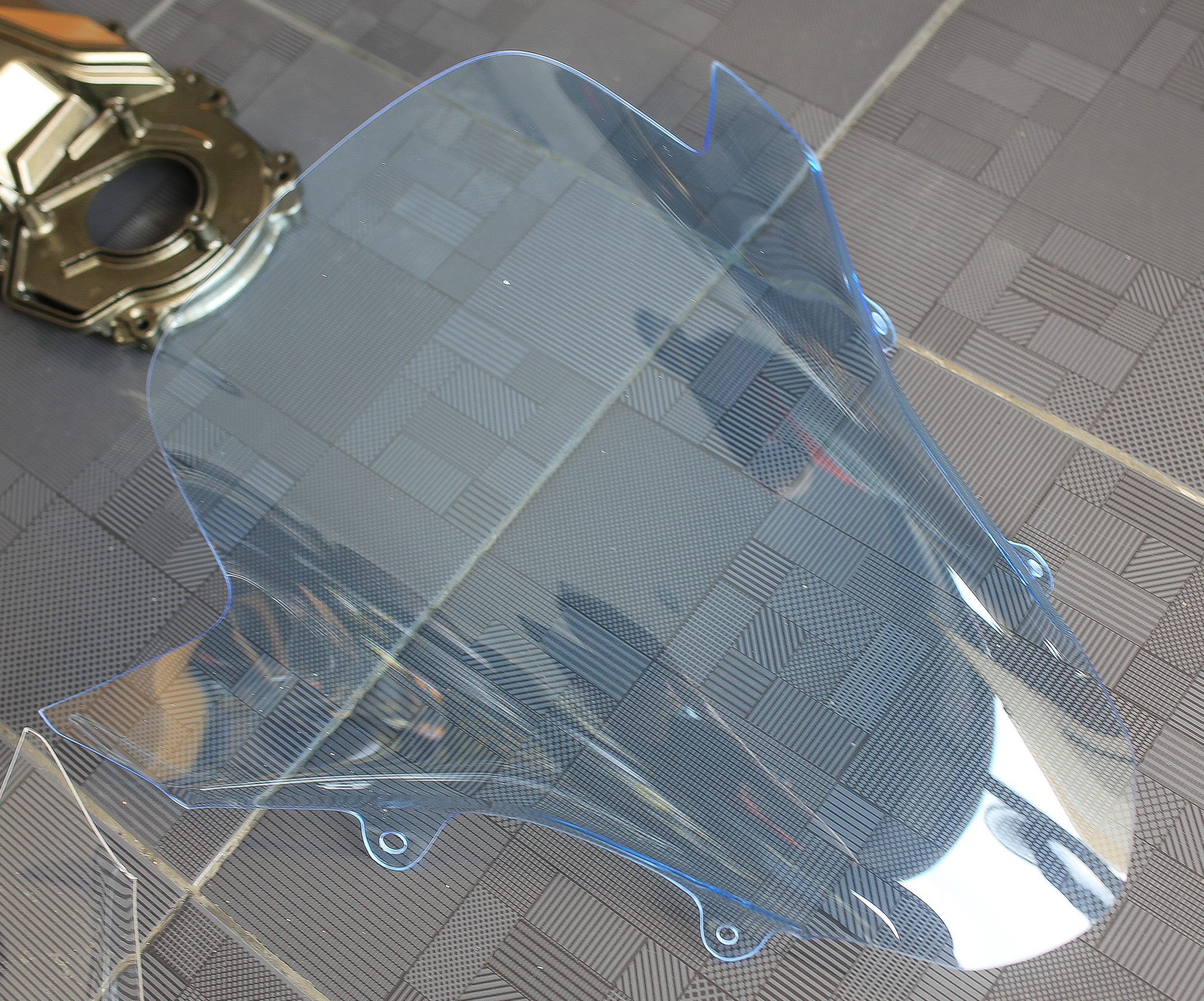 ชิวหน้าPCX 160 ฟ้า ใส ชา หนา3มิล ราคา490