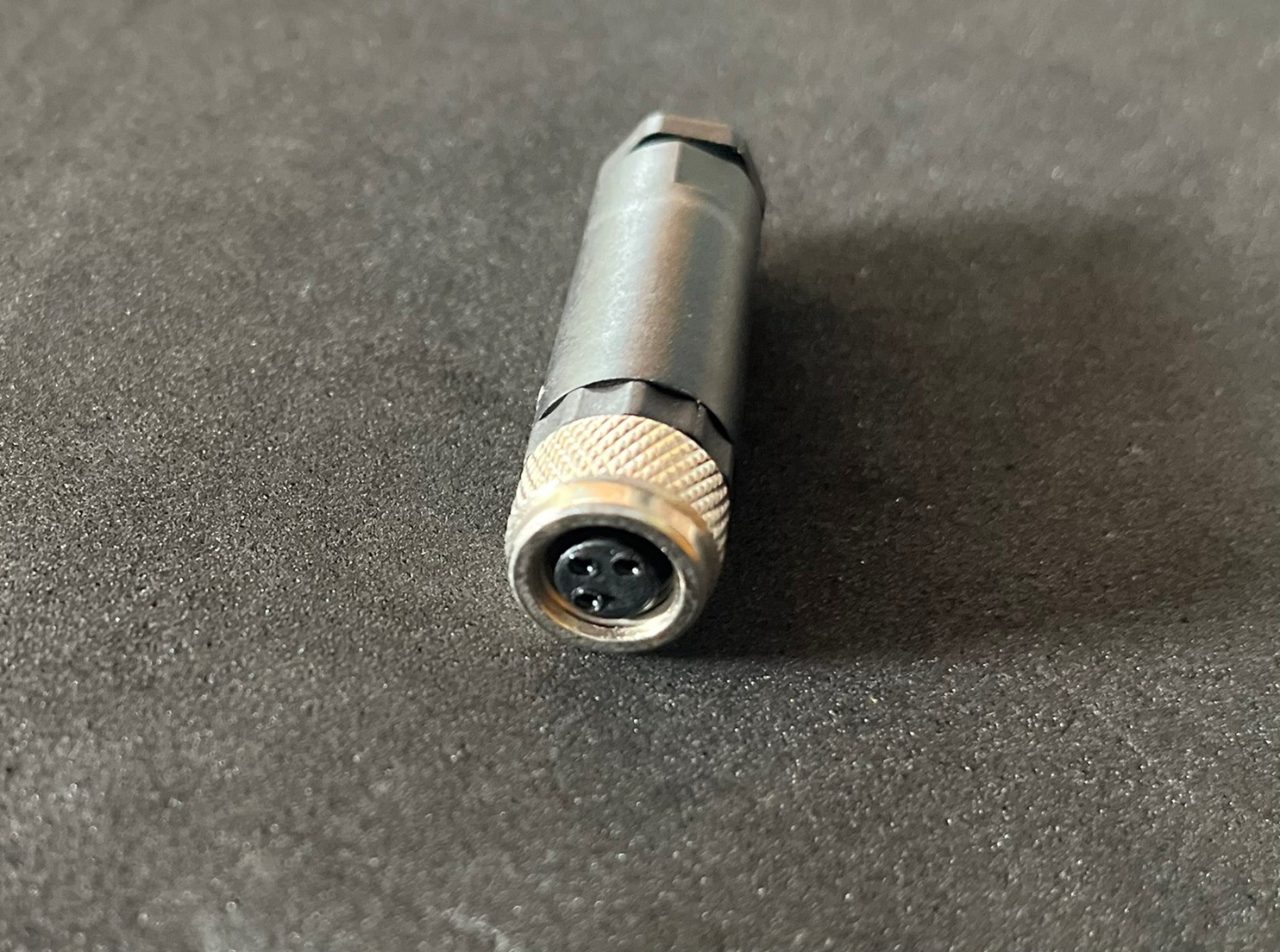 3 poles female M8 cable connector IP67