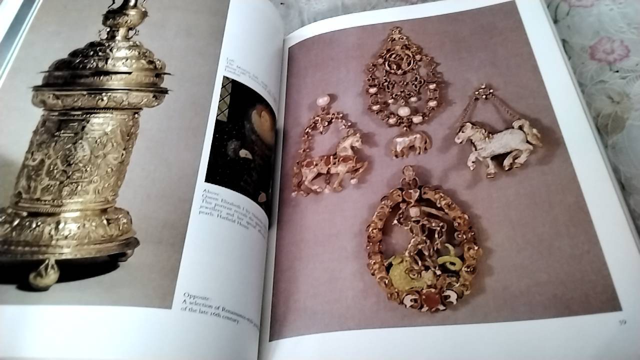 A Treasury of World Antiques