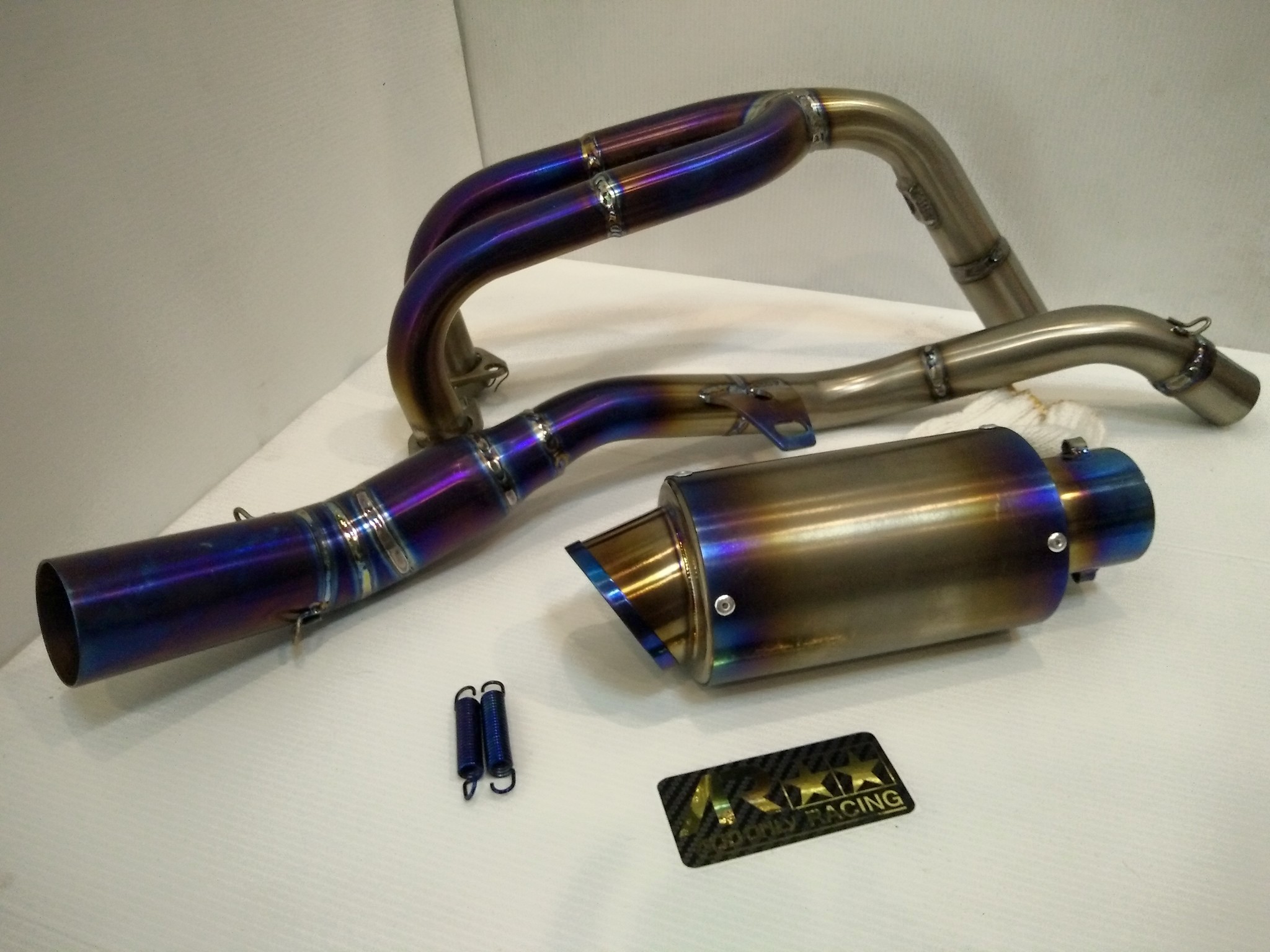FULL Z300 AR Titanium 14,500 BTH