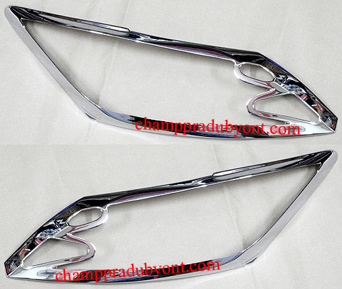 ครอบไฟหน้าโครเมี่ยม HONDA FREED 10-12