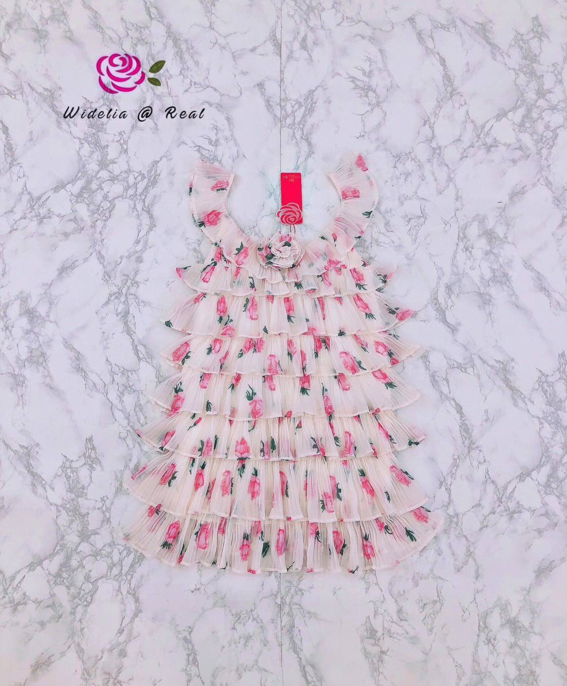 Korea Dress :: เดรสสายเดี่ยวตัวสั้นสวยทรงดี เนื้อผ้าสวยเนื้อดีมีน้ำหนักทิ้งตัวสวย