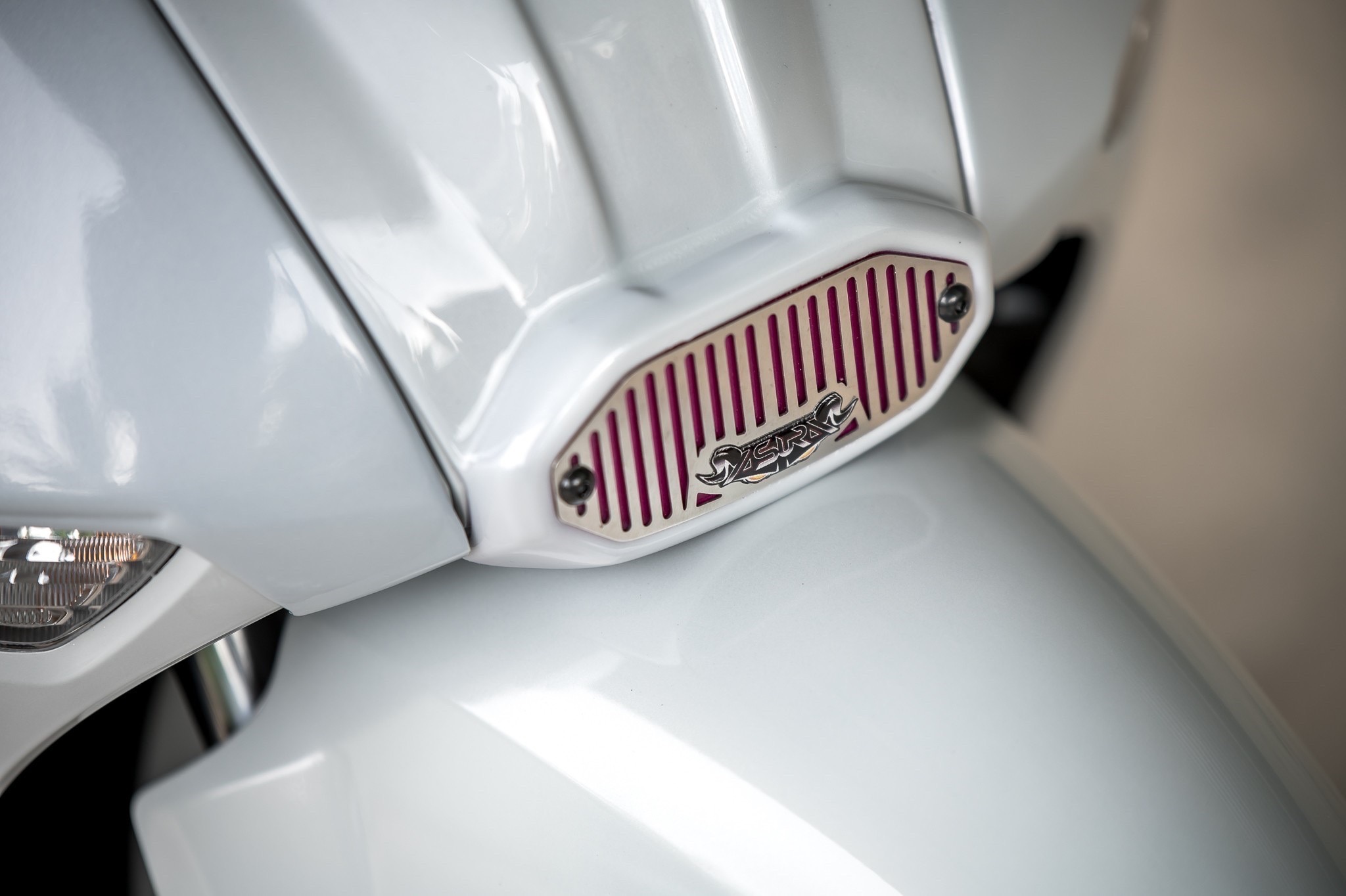 ครอบกลางแฟริ่งหน้า 1990฿ ( สีตามตัวรถ ) Asura