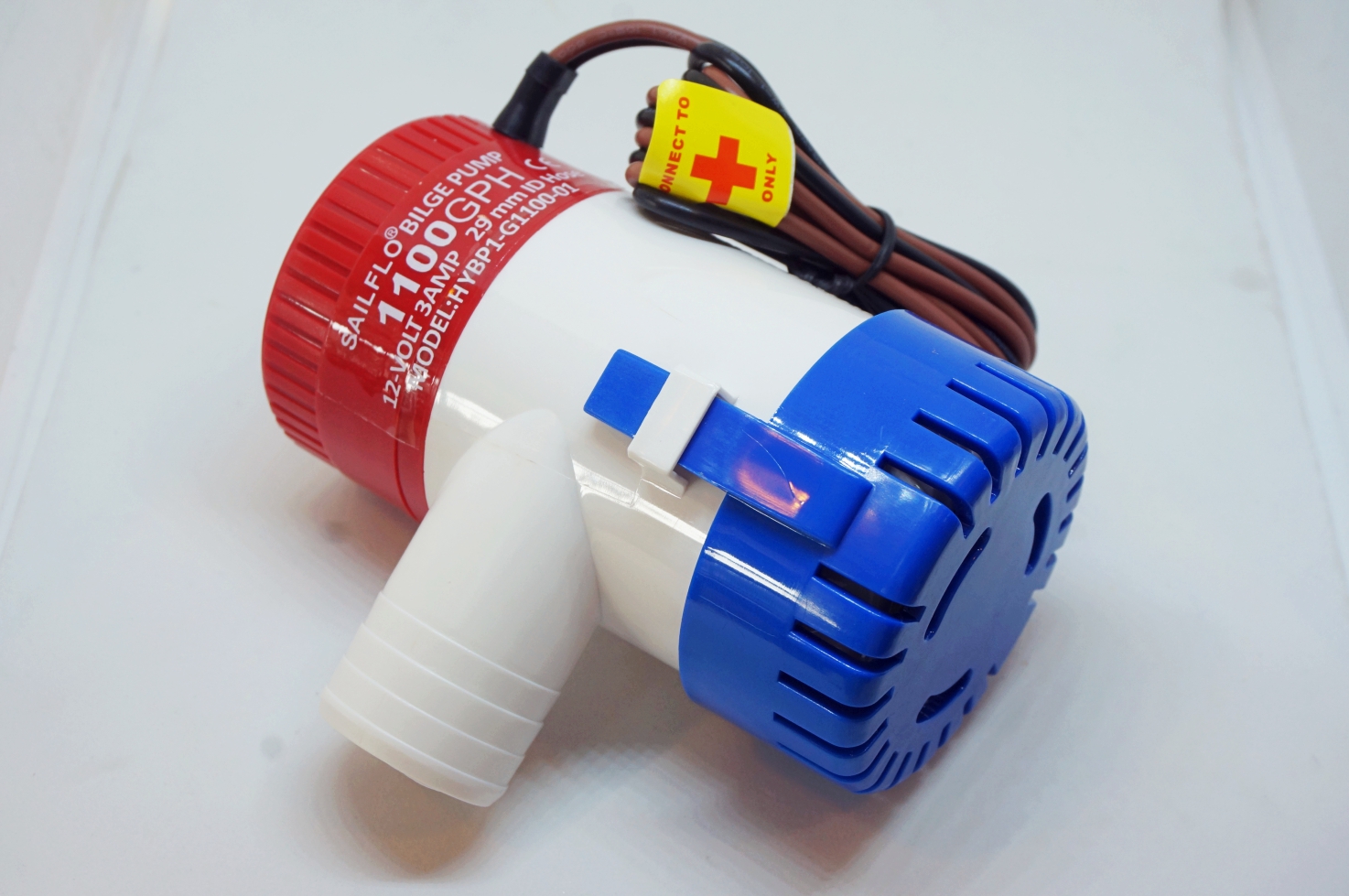 ปั๊มน้ำแบบแช่ DC 12V 1100GPH