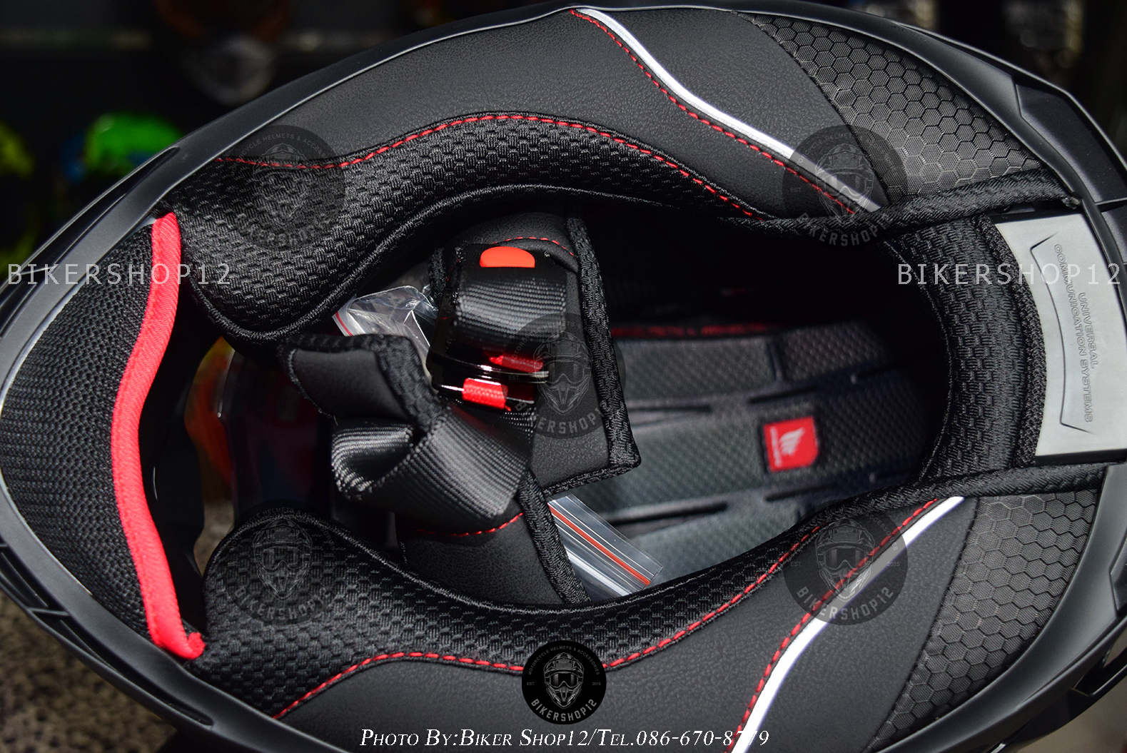 หมวกกันน็อคMT Braker SV สีดำเงา