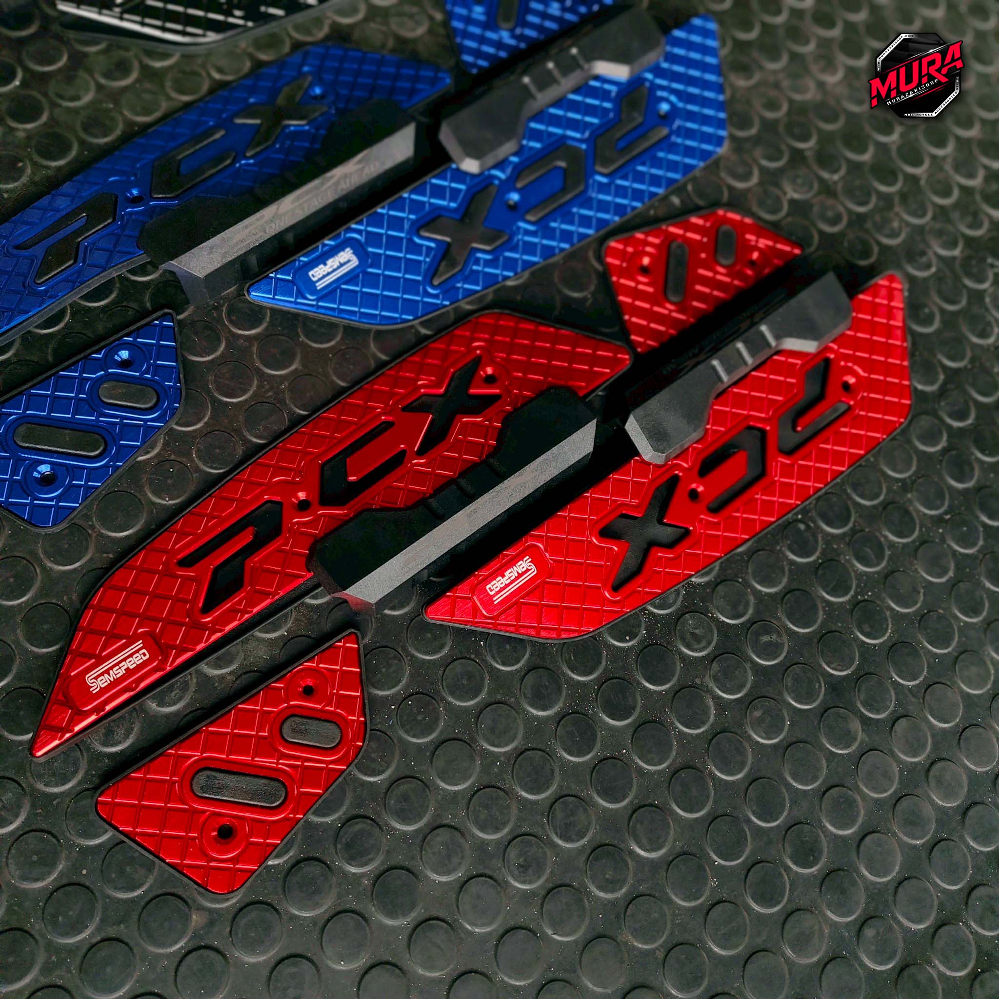 กพักเท้าหน้า Semspeed PCX160 ปี2025 มีมา 5 สี แบบมีกีนล้มข้าง ราคา 1250.-