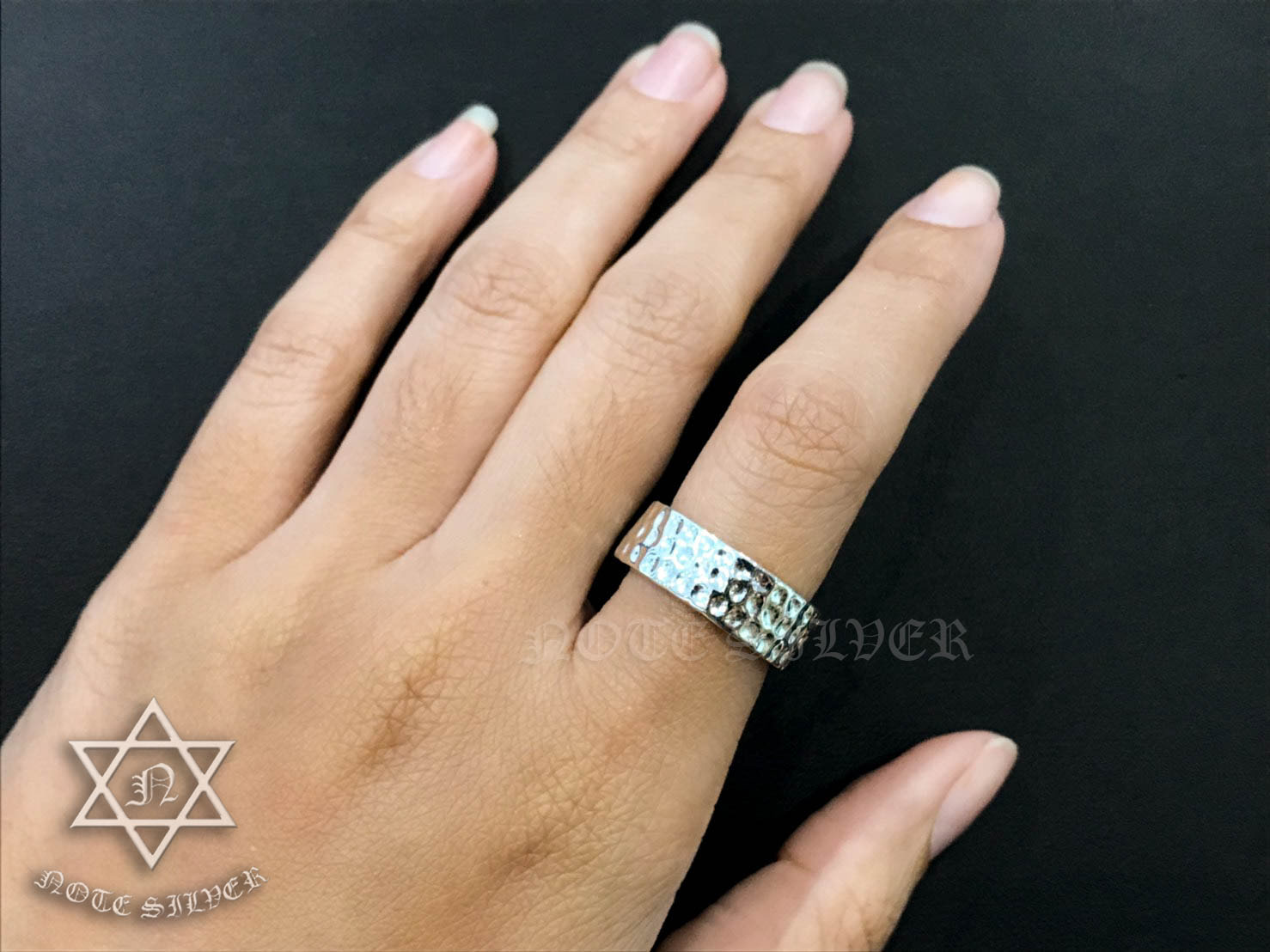 แหวนเงินแท้ ลายค้อนทุบ Sterling Silver 925 NSRG2182
