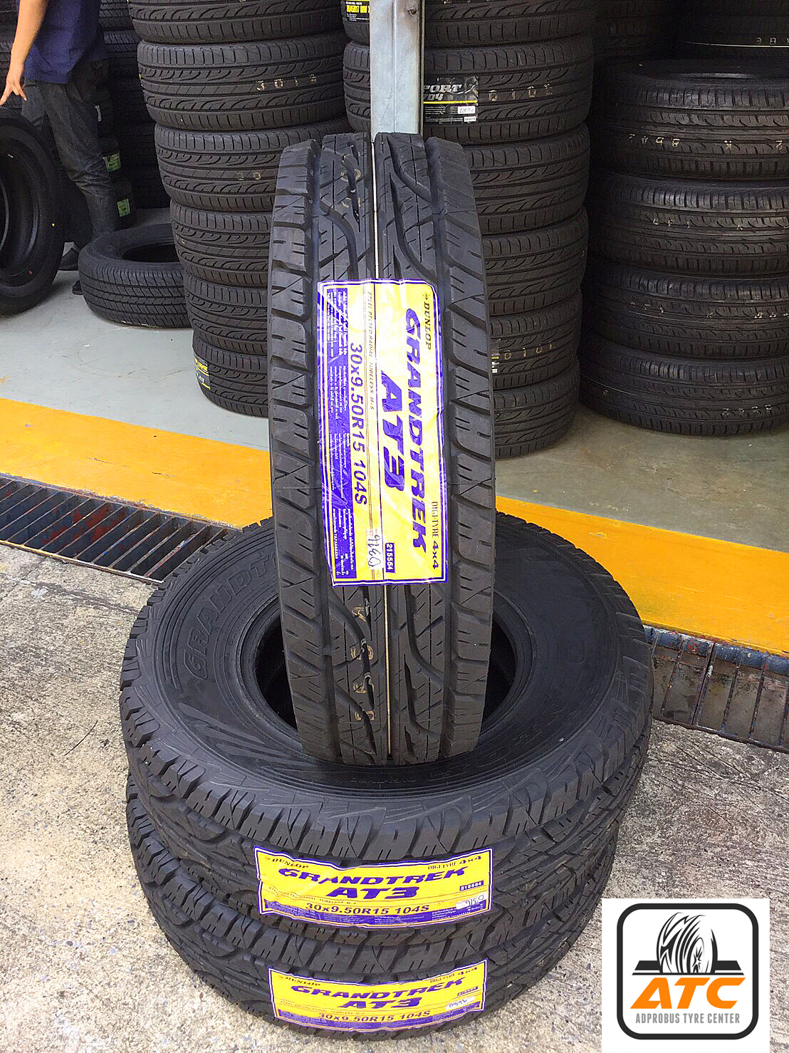 DUNLOP AT3 265/70R16 ราคา 3,200 บาท ส่งฟรี
