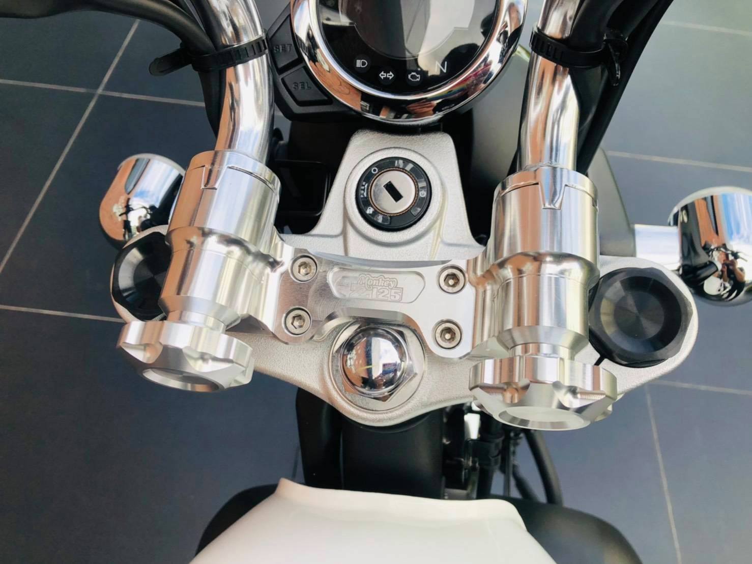 แฮนด์พับ MonkeyZ125 HONDA MONKEY 125