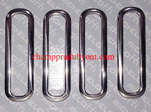 ครอบเบ้าประตูด้านในสแตนเลส TOYOTA FORTUNER 05-11