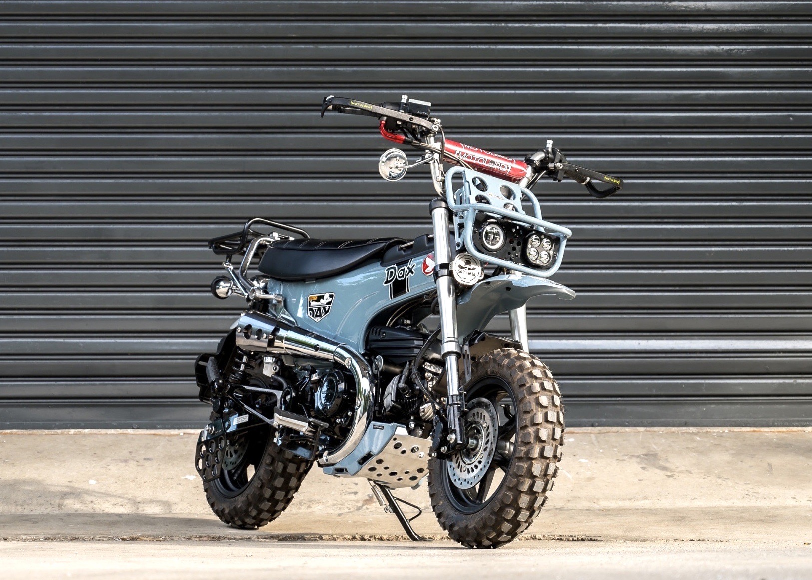 MotolordD SuperCross Dax125,