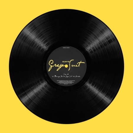 [PRE-ORDER] SUHO - 2nd Mini Album "Grey Suit" (LP)