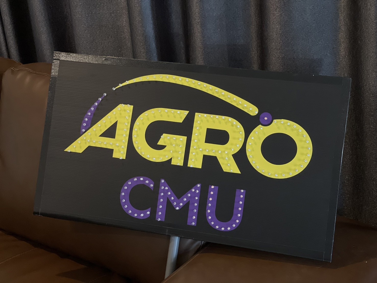 ป้ายไฟเชียร์ ขนาด 70 x 40 cm