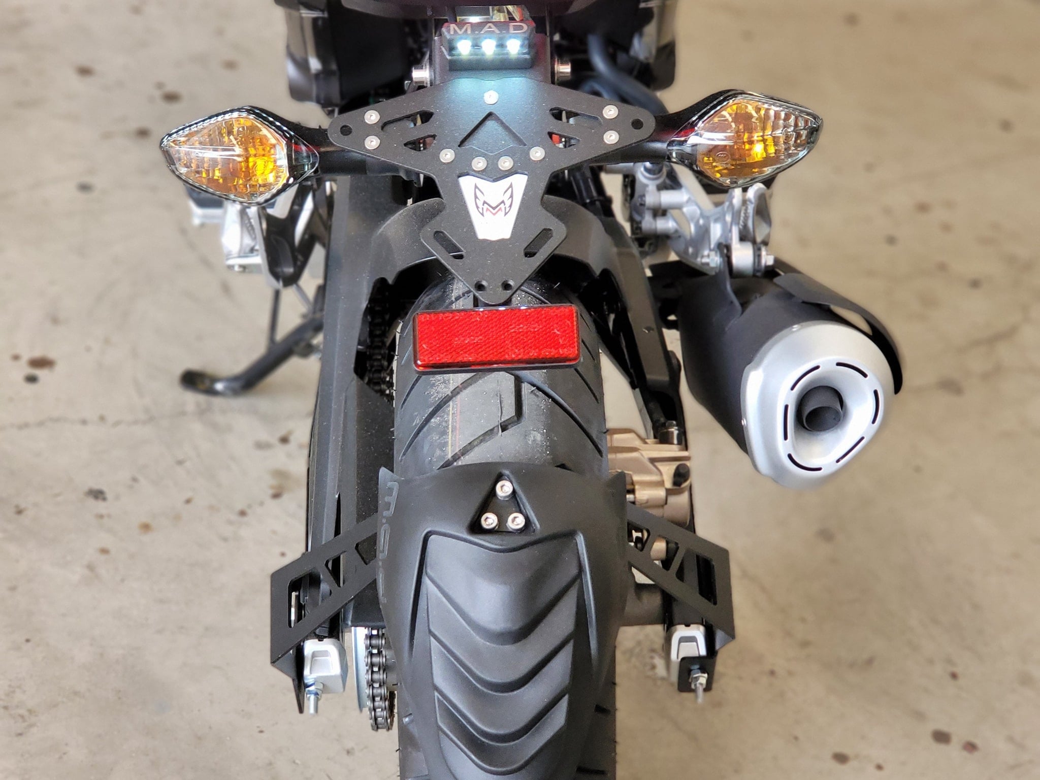 ท้ายสั้น TailTidy MAD GROM 1,790บาท