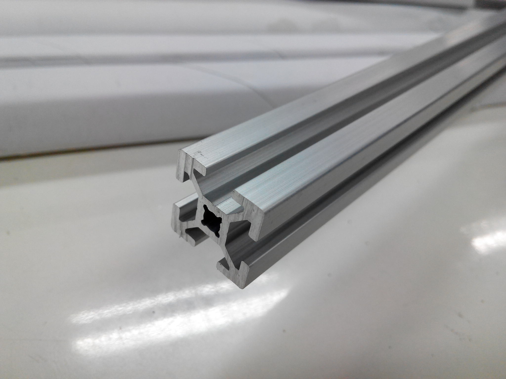 อลูมิเนียมโปรไฟล์ 2020 (แบ่งขาย 10 cm)