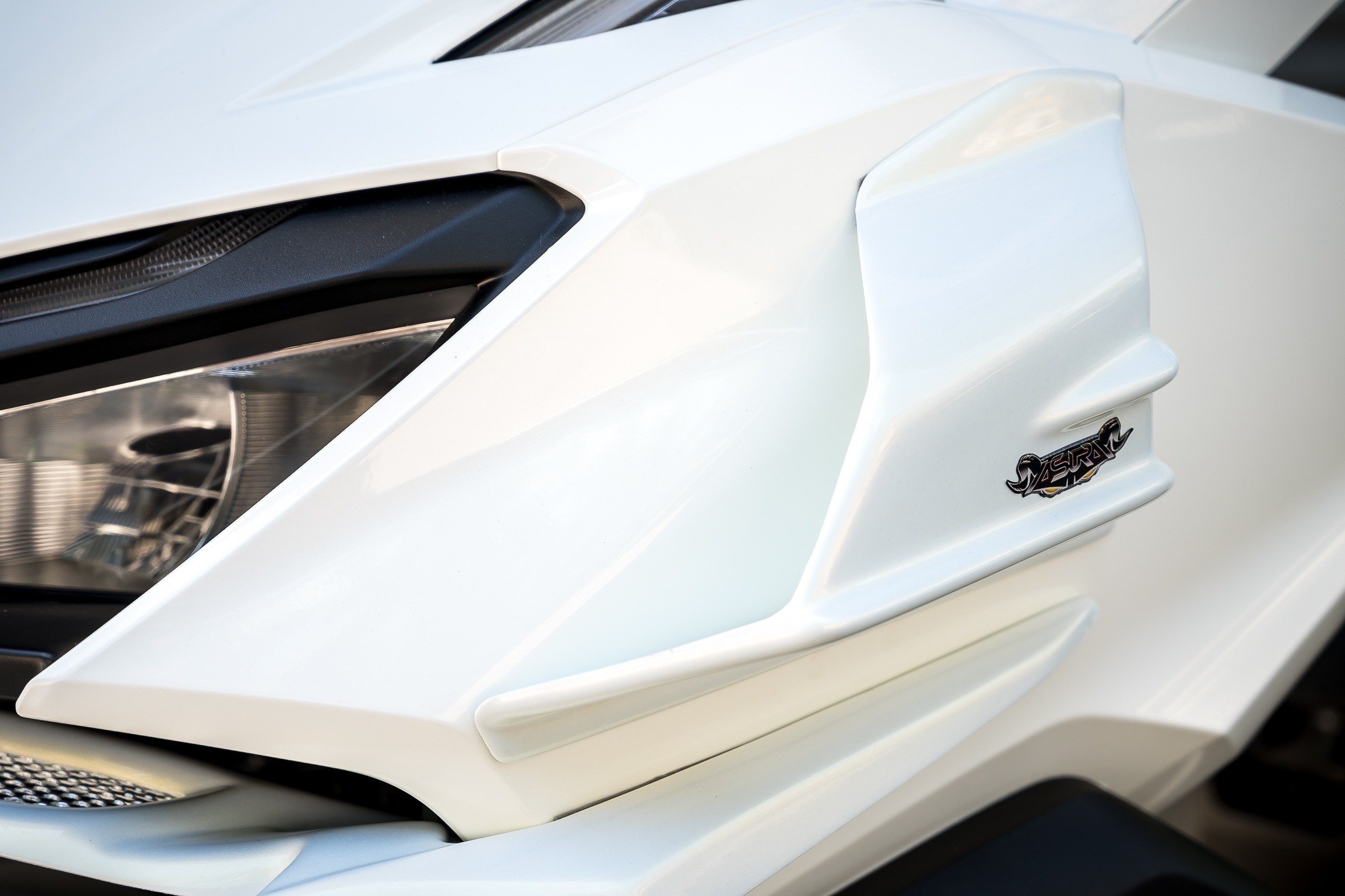 แลมแอร์ AsurA Click160 950฿ (ขาว ,ดำด้าน,แดง)