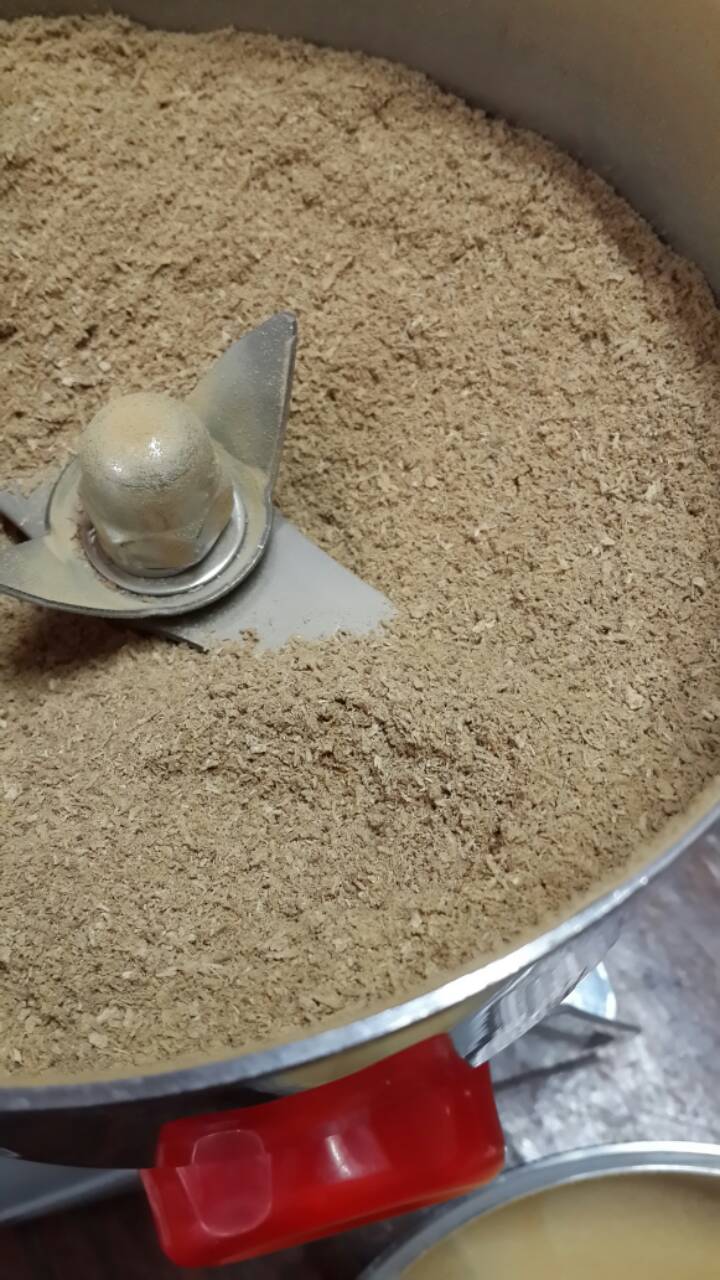 เครื่องโม่ยา บดสมุนไพร บดยา