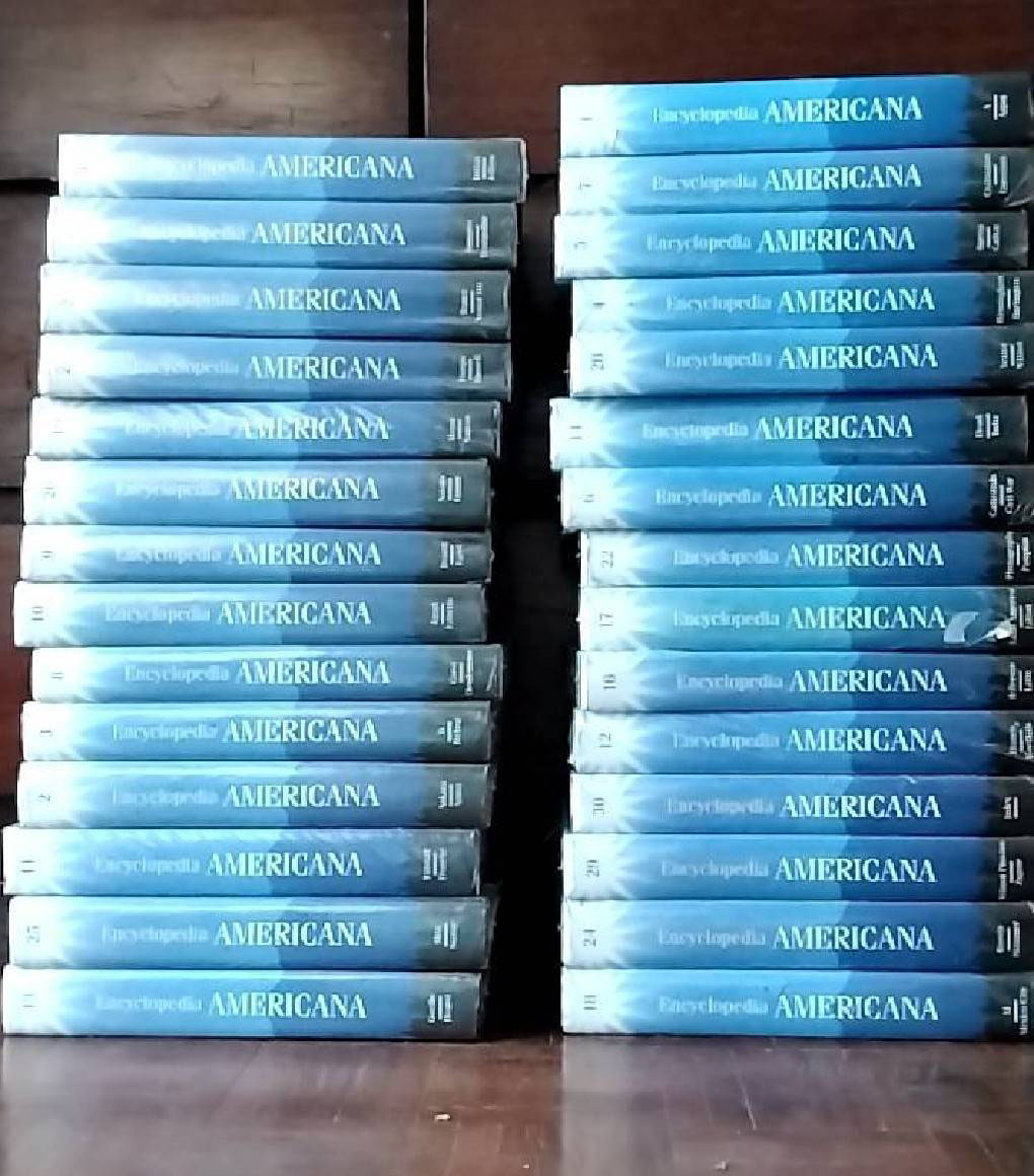 Encyclopedia Americana ( 1 ชุด 30 เล่ม)