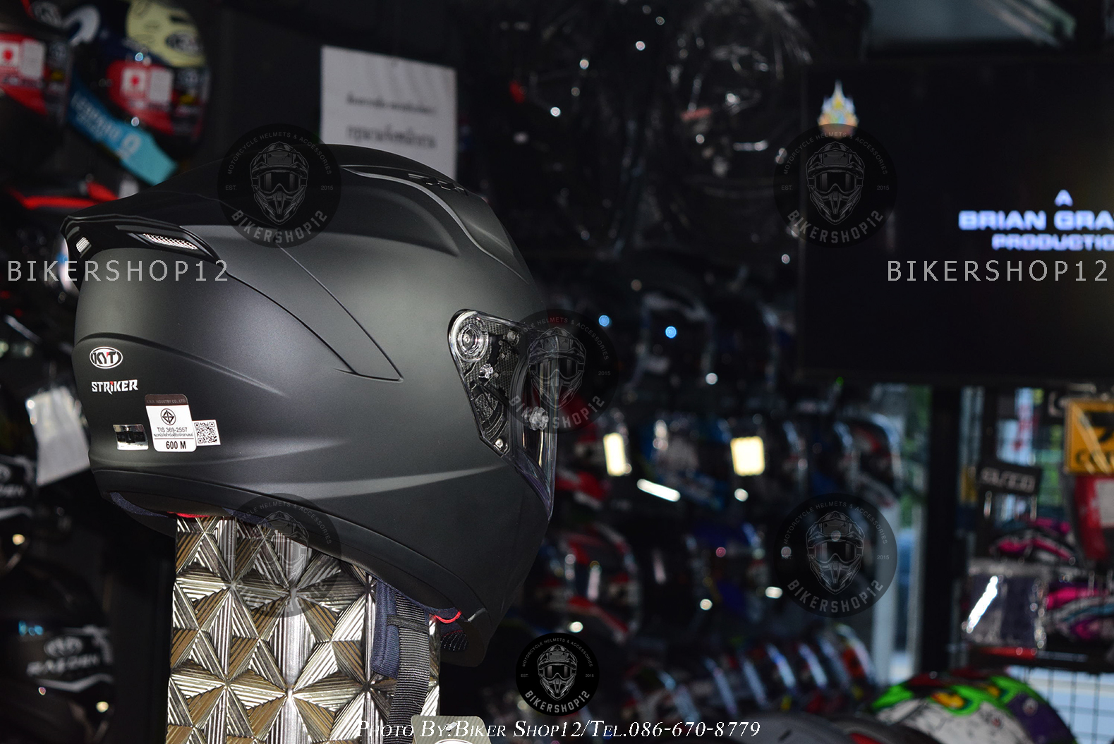 หมวกกันน็อคKYT STRIKER สี PLAIN MATT BLACK (ดำด้าน)