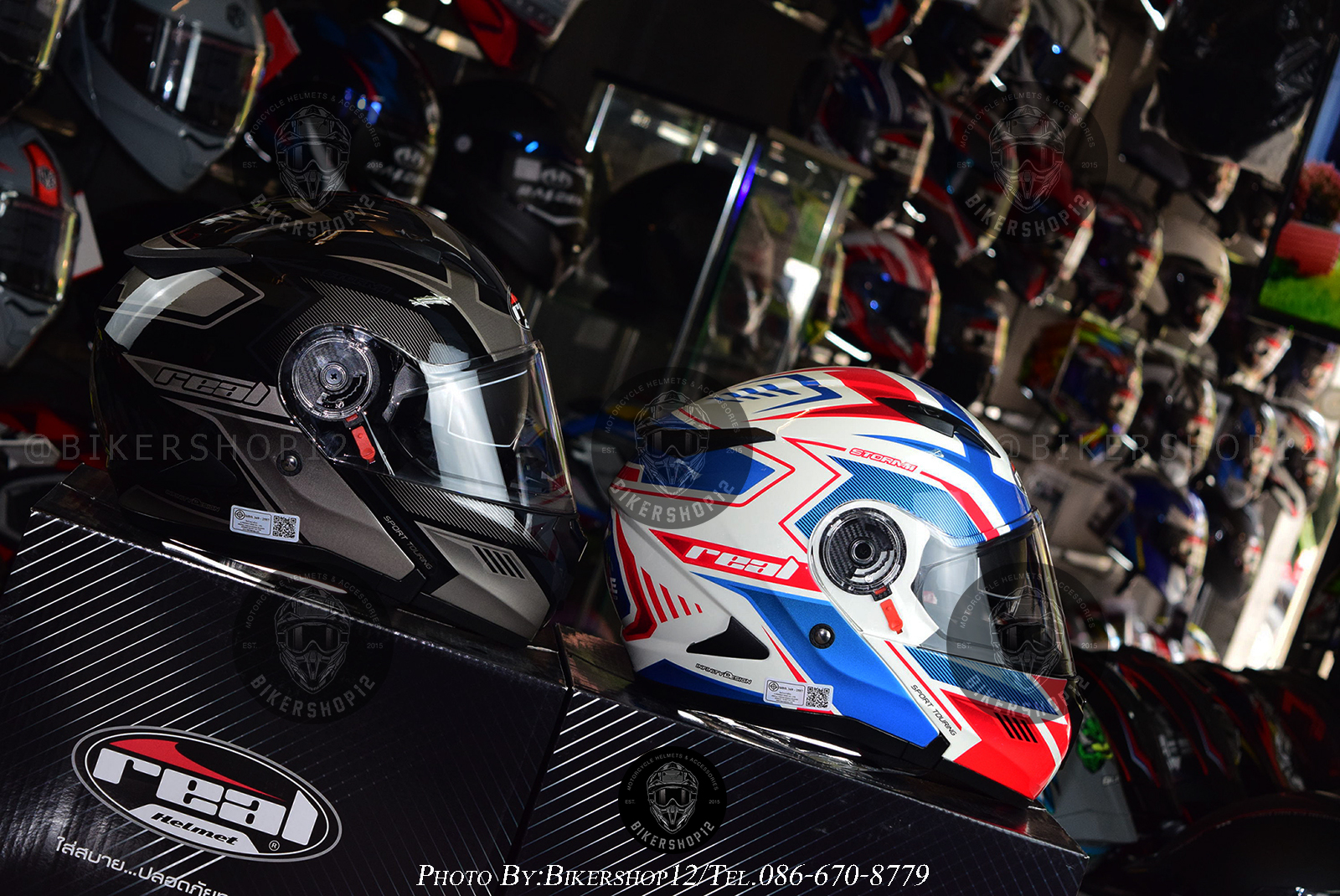 หมวกกันน็อคReal รุ่น Storm Eagle สี white-blue-red