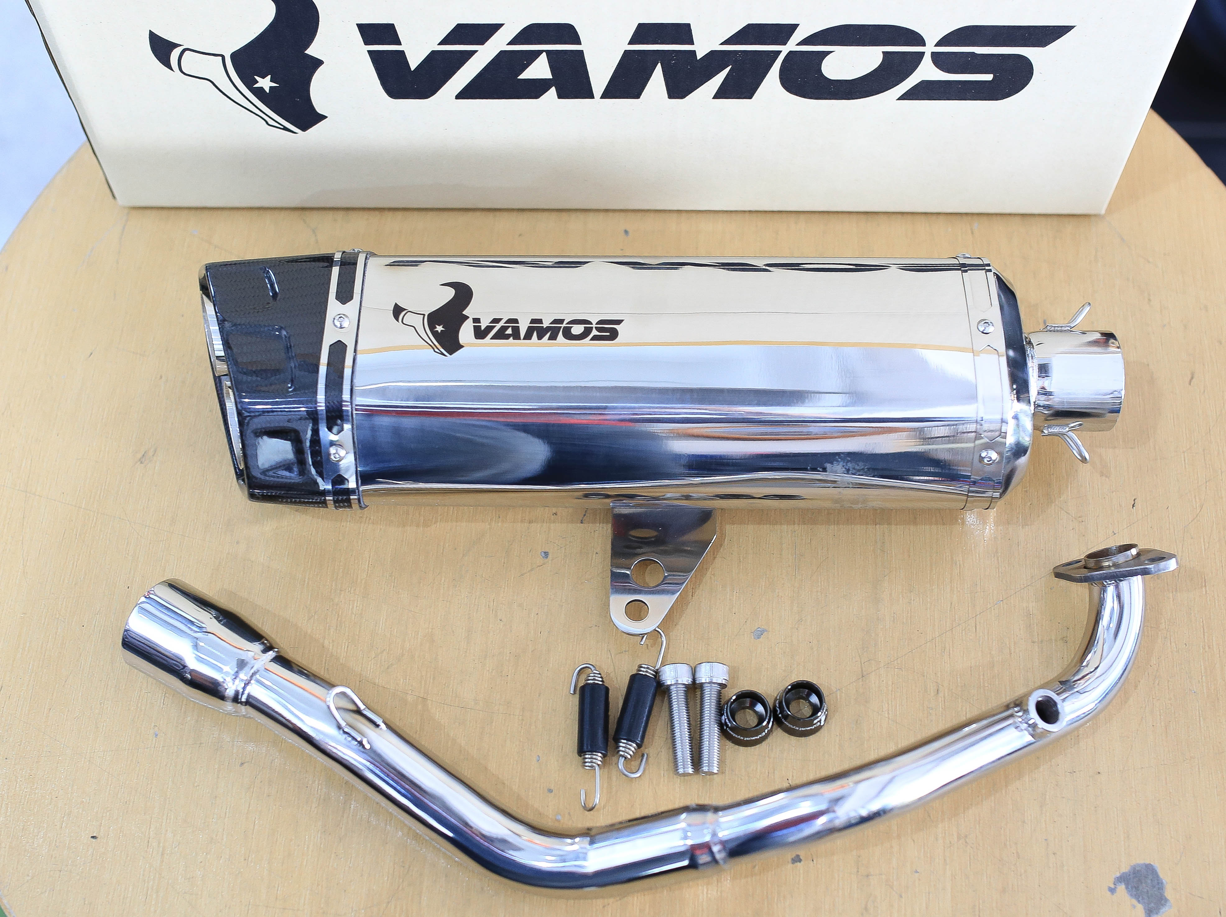 ท่อ Vamos Giorno+ ปลายคาบอนแท้ ตรงรุ่น ท่อมี มอก ปลายคาบอน 2 รู