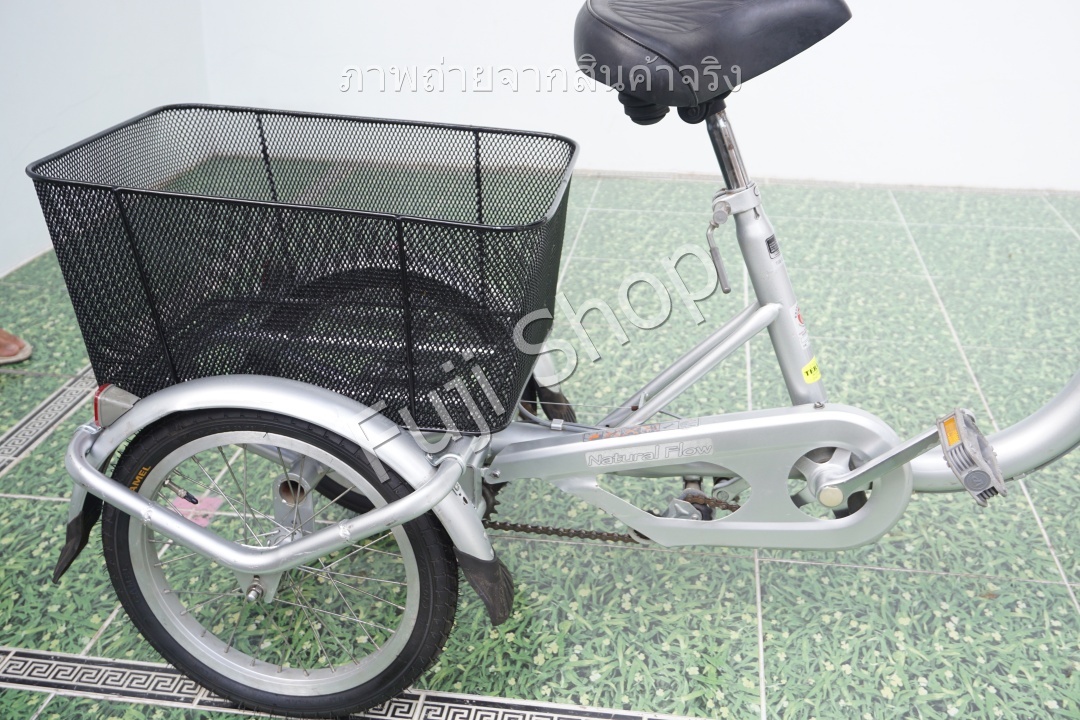 จักรยานสามล้อญี่ปุ่น - ล้อ 20/16 นิ้ว - มีเกียร์ - Natural Flow - สีเงิน [จักรยานมือสอง]