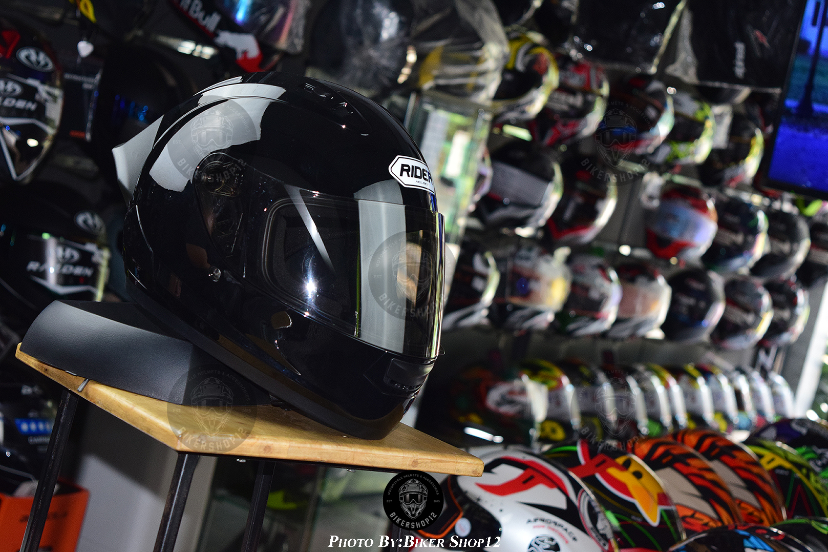 หมวกกันน็อคRider รุ่น R1X คละสี