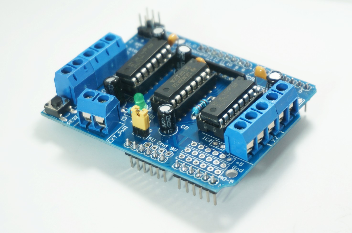 L293D Multi-Motor Driver Shield