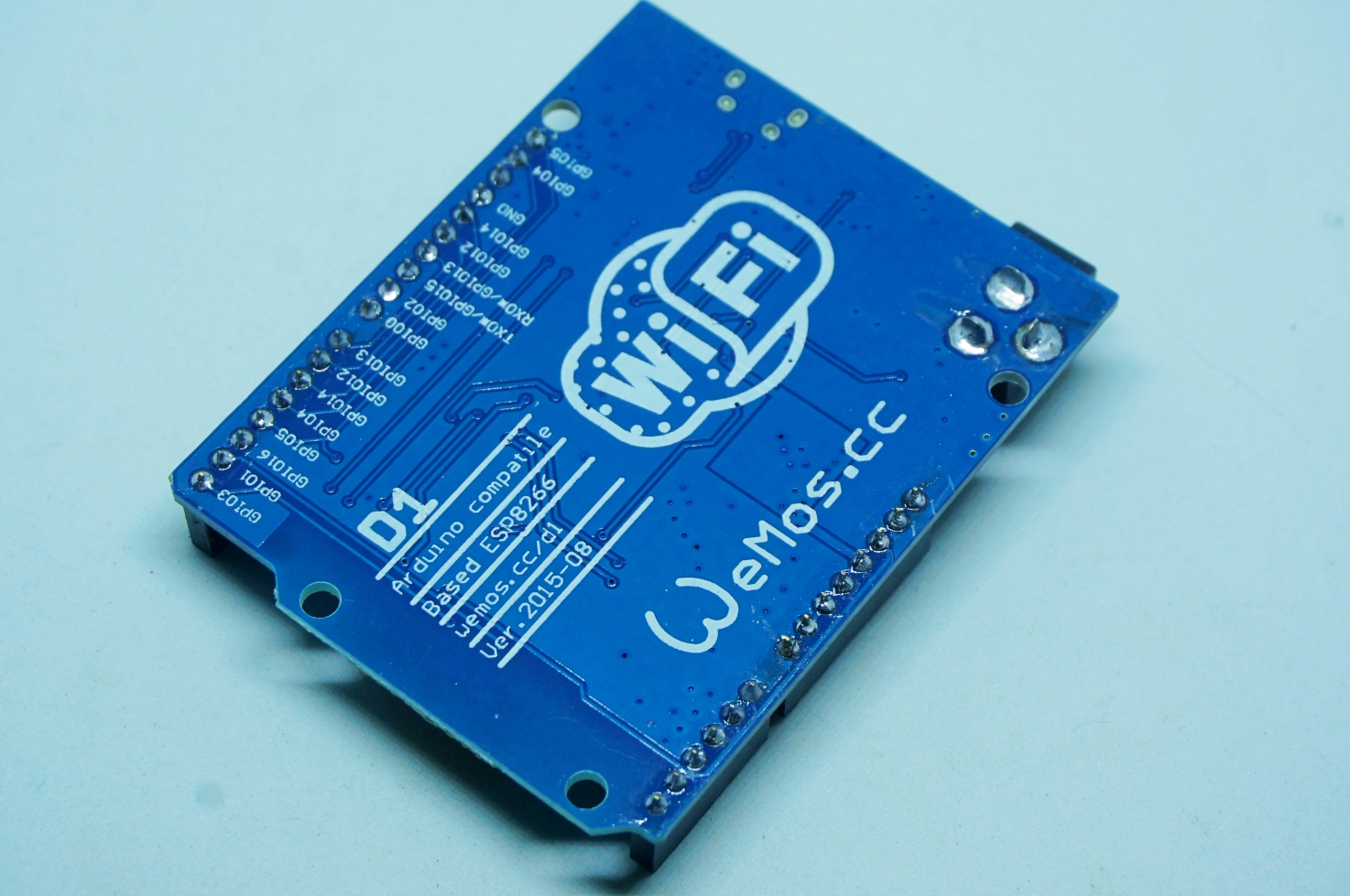 WeMos D1 ESP8266 ESP-12 UNO R3