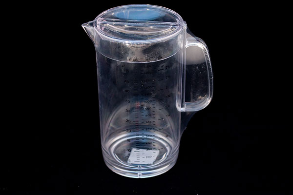 เหยือกน้ำใส มีสเกล PN411E-PS 1850ml.