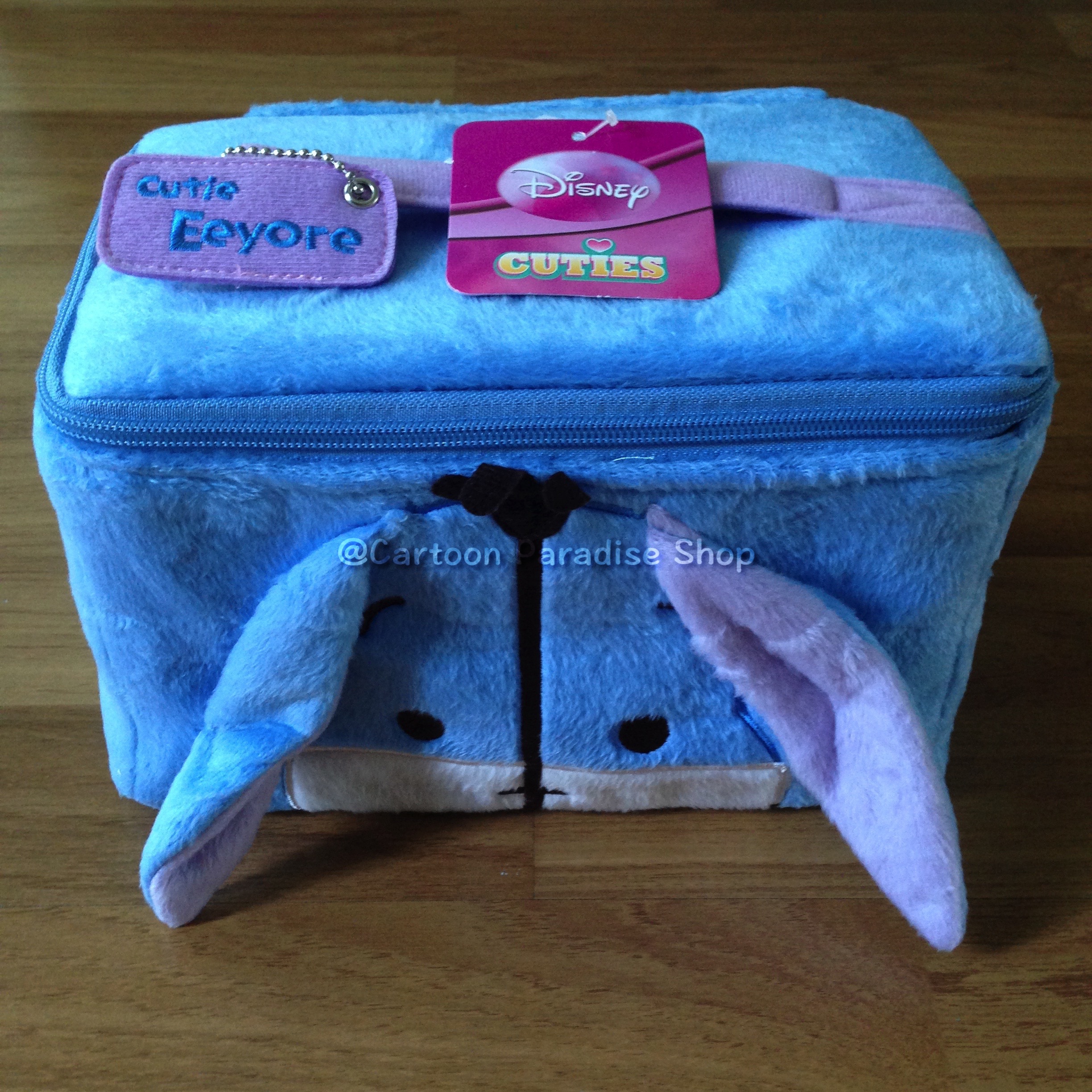 Disney กระเป๋าใส่เครื่องสำอางค์ อียอร์ Eeyore Cosmetic bag Blue Medium