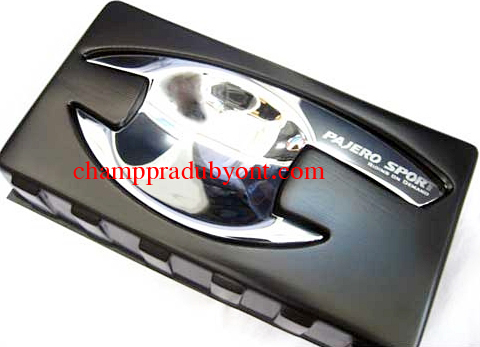 ถ้วยรองมือเปิดประตูโครเมี่ยม MITSUBISHI PAJERO SPORT 09-14