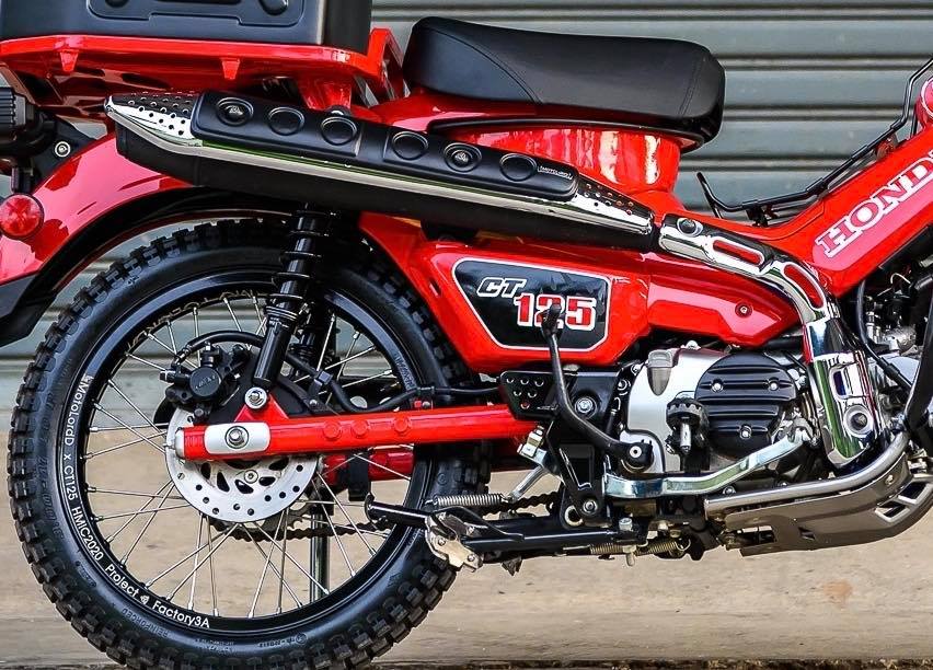 ขาตั้งด้านขวา CT125MotoLordD ราคา2500