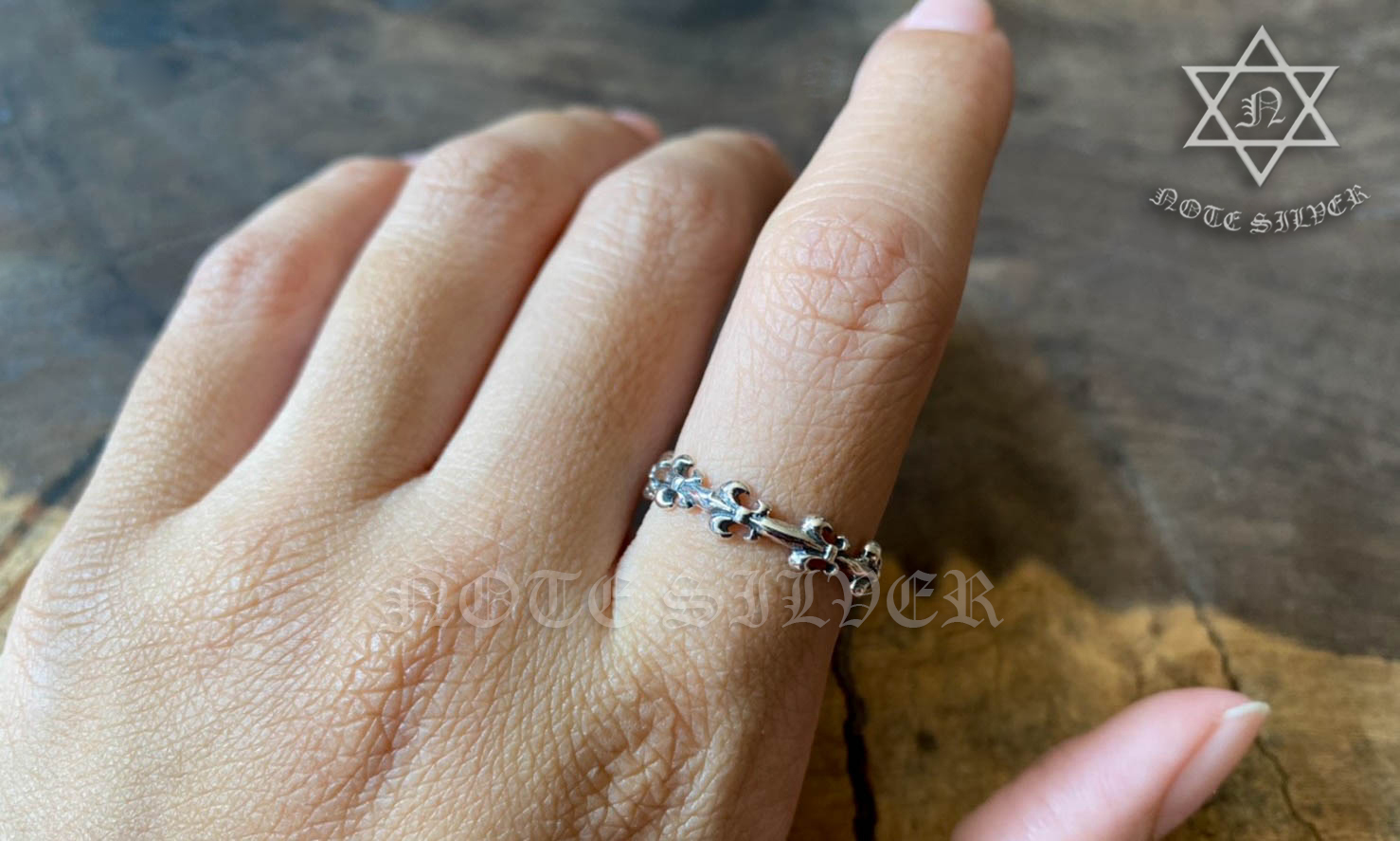 แหวนเงินแท้เฟลอเดอร์ลีส รอบวง Sterling Silver 925 NSRG2198