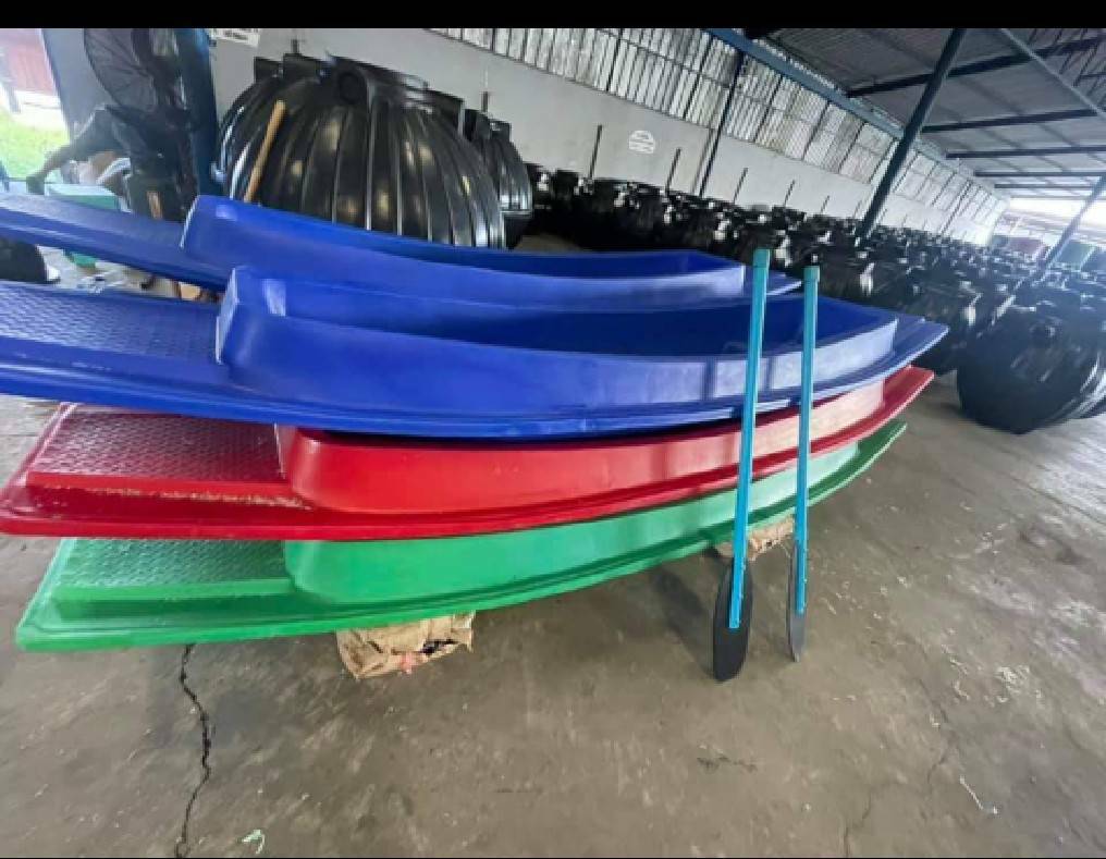 เรือยาว 335 ซม.ส่งทั่วประเทศ มีแบบอัดโฟม และไม่อัดโฟม (มีแบบที่นั่งกลาง+ที่นั่งหัว+ที่นั่งท้าย และ(แบบที่นั่งหัวกับท้าย) มีเชือกผูก