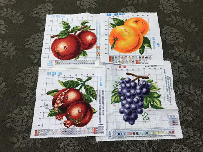 fruit-1016 *พร้อมส่ง* ชุดปักครอสติช ลายทับทิม (ผ้า11CTพิมพ์ลาย ปัก 3 เส้นเล็ก) ขนาด 32*32 ซม.ผ้าครอสติช 11CTพิมพ์ลายปักบนผ้า ไหมคอตตอน 20 สี ผังลาย เข็ม