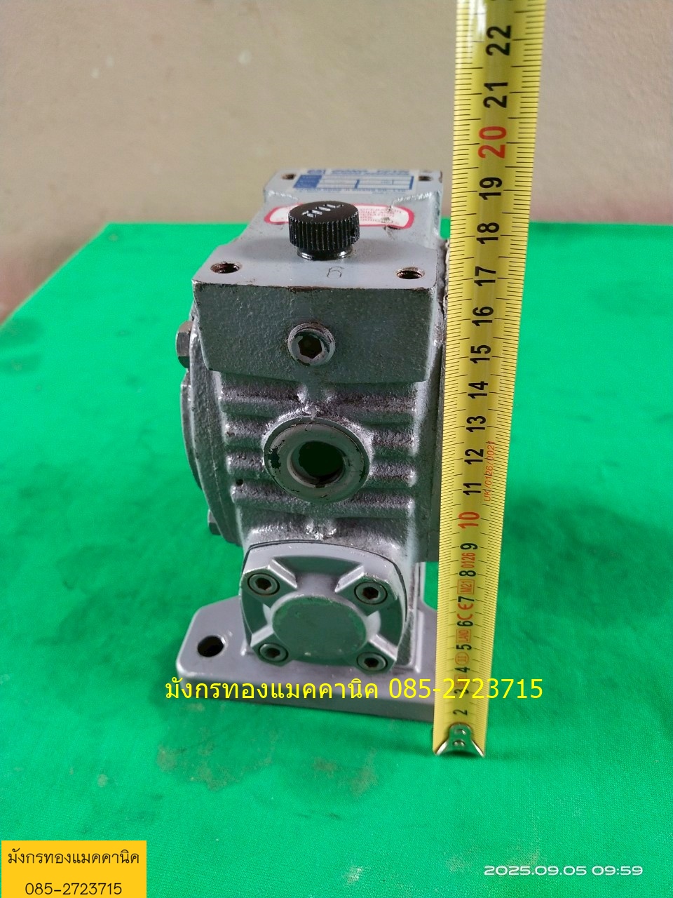 เกียร์ทด GONG TZYH อัตราทด 1 ต่อ 60 เพลาเข้า 12 มม. ออก 25 มม. ตำหนิแตกตรงฐานล่าง 1 จุด