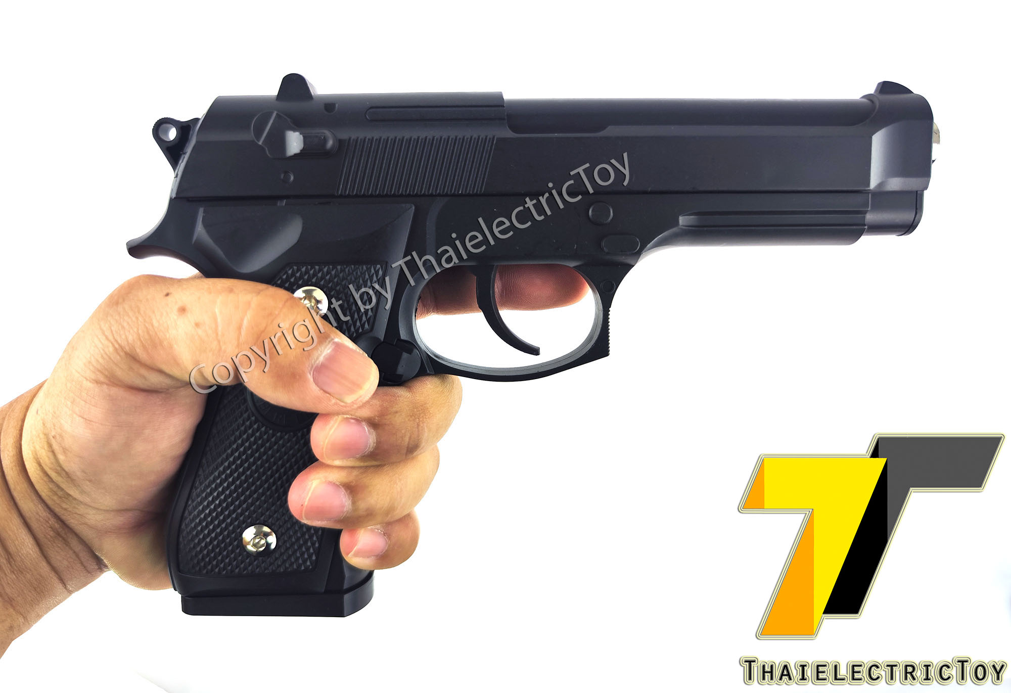 ปืนอัดลมพลาสติก Beretta ชักยิงทีล่ะนัด ลำกล้องยาว 8 นิ้ว หนัก 213 กรัม แขวนสไลน์ได้