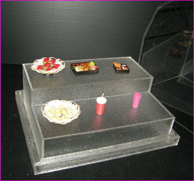 กล่องอะคริลิคครอบขนมจิ๋วพร้อมชั้นวาง